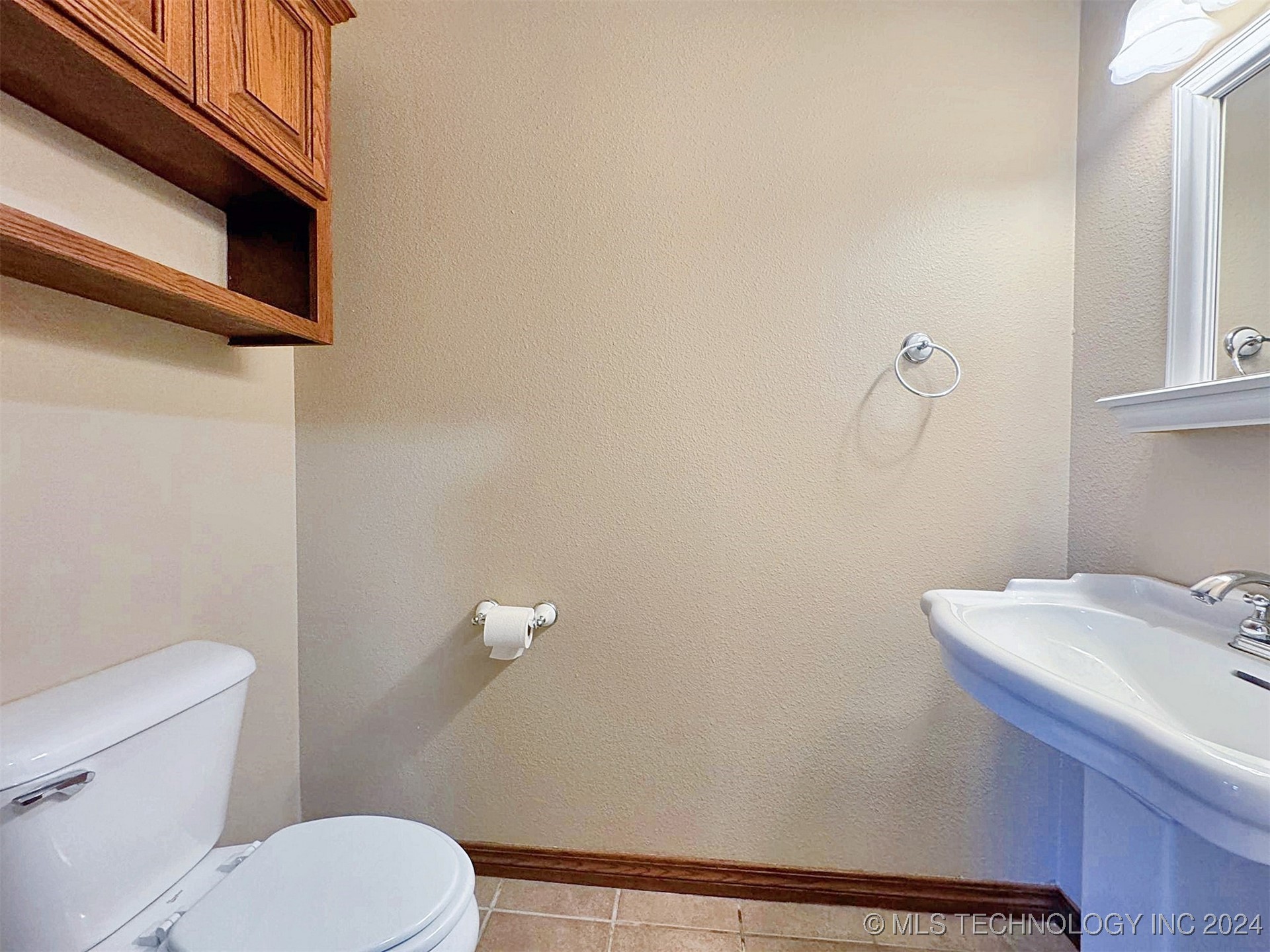 1530 Redwood Place Property Photo 48