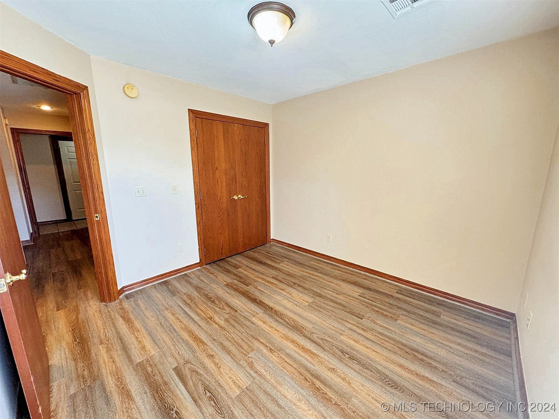 1530 Redwood Place Property Photo 57