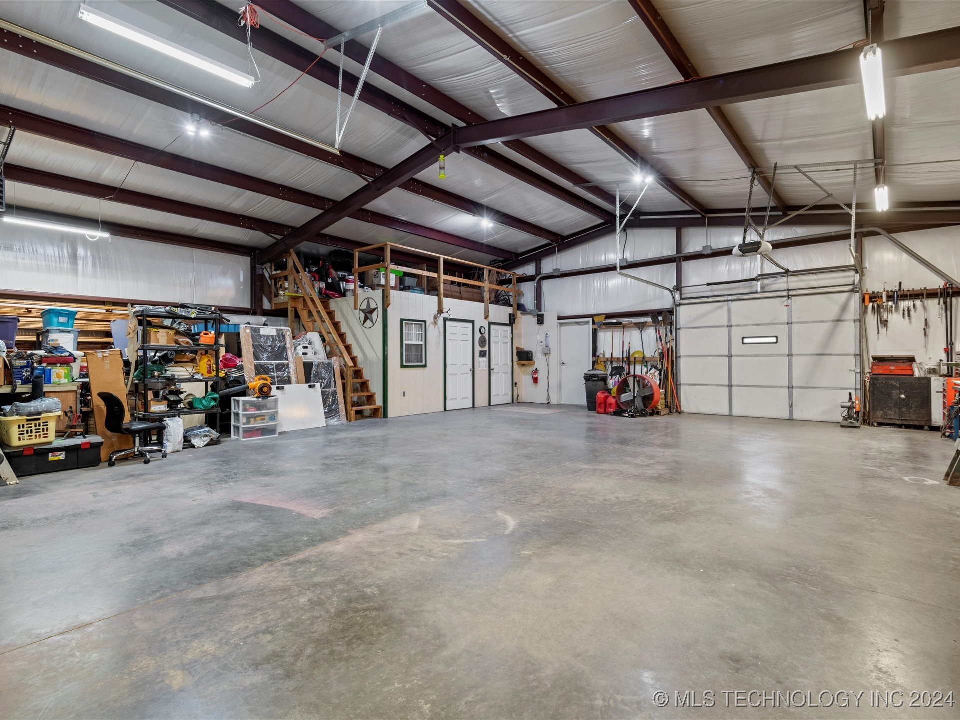 1639 Hwy 60 Property Photo 37