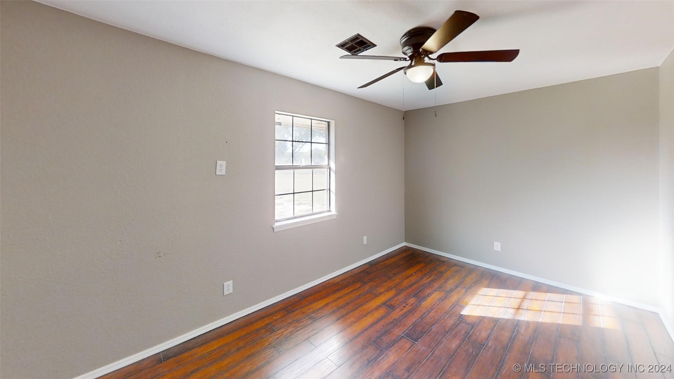 115 Spruce Street Property Photo 16