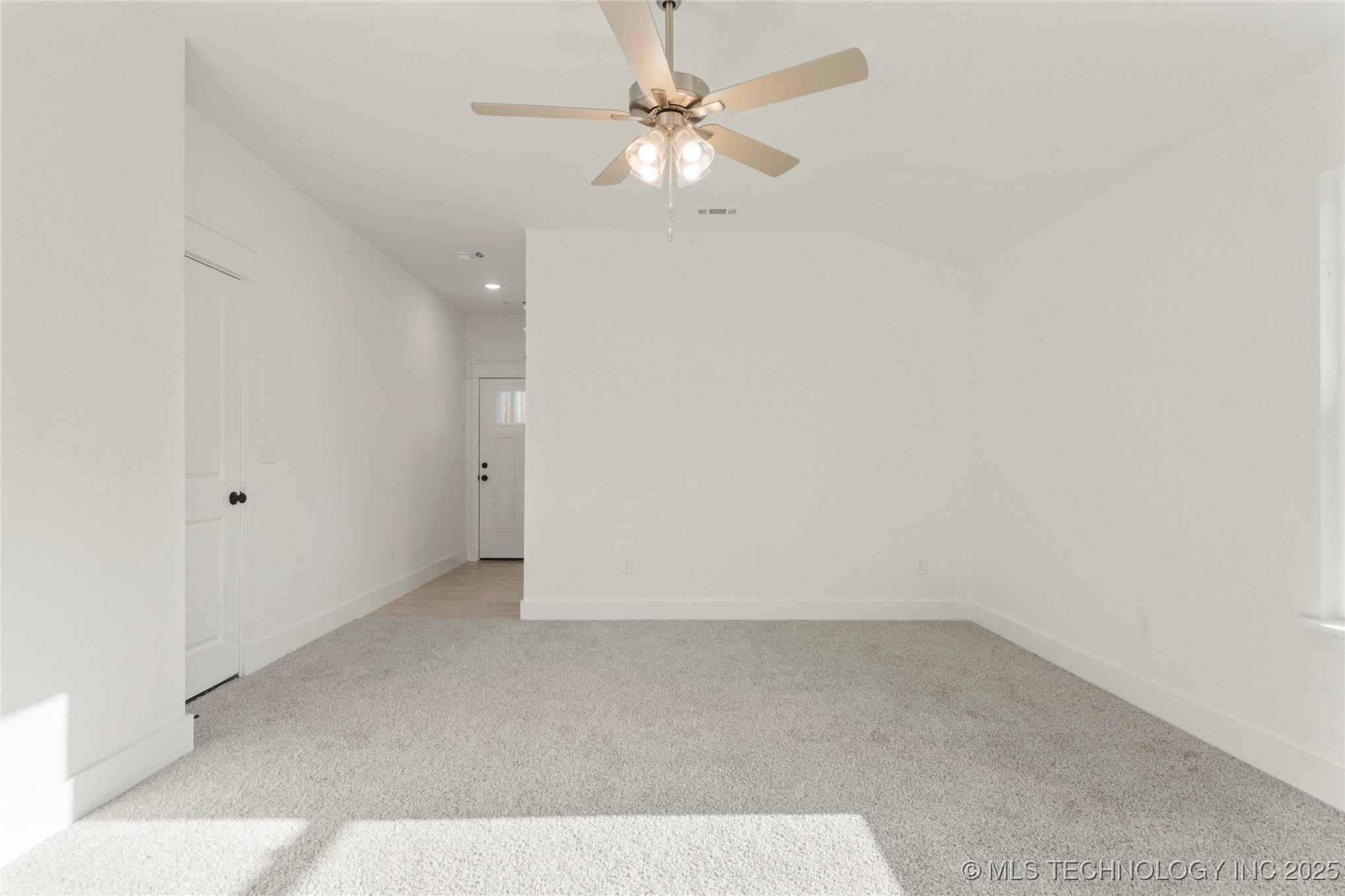 28046 E 108th Street S Property Photo 7