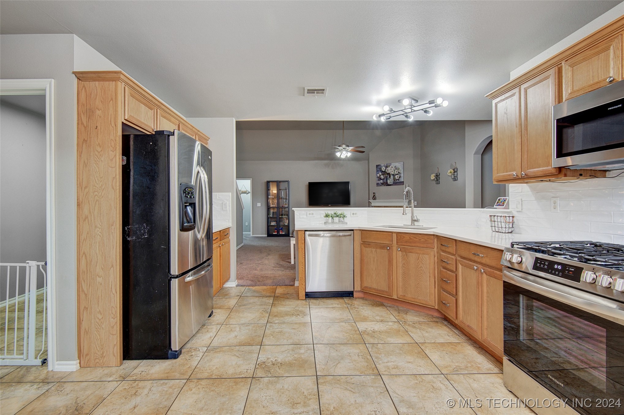3326 S 206th East Avenue Property Photo 14