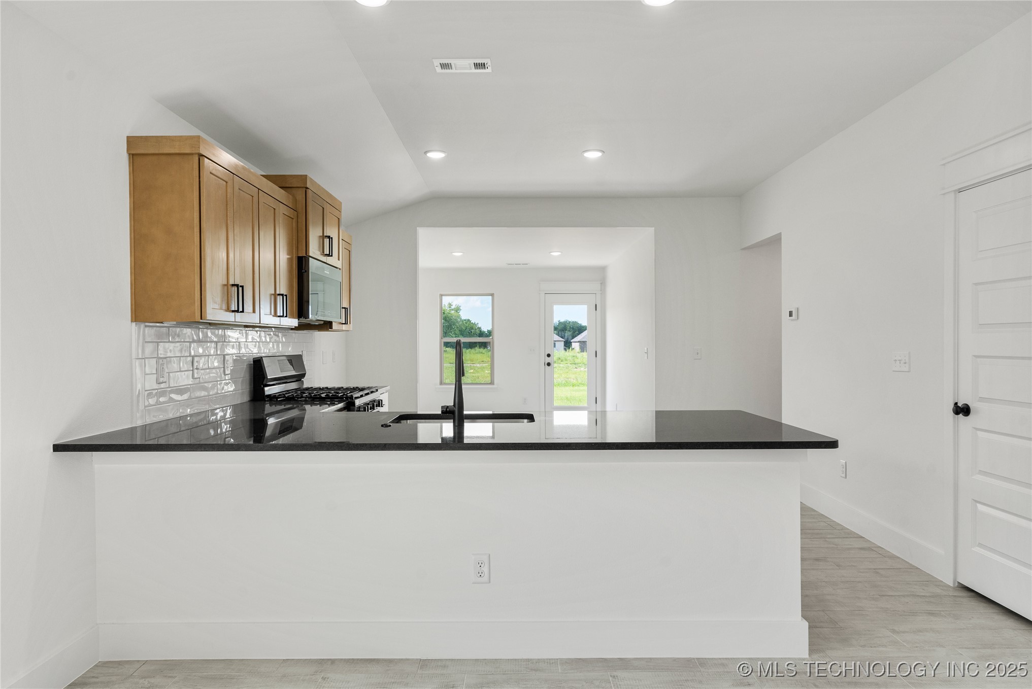 28026 E 108th Street S Property Photo 16