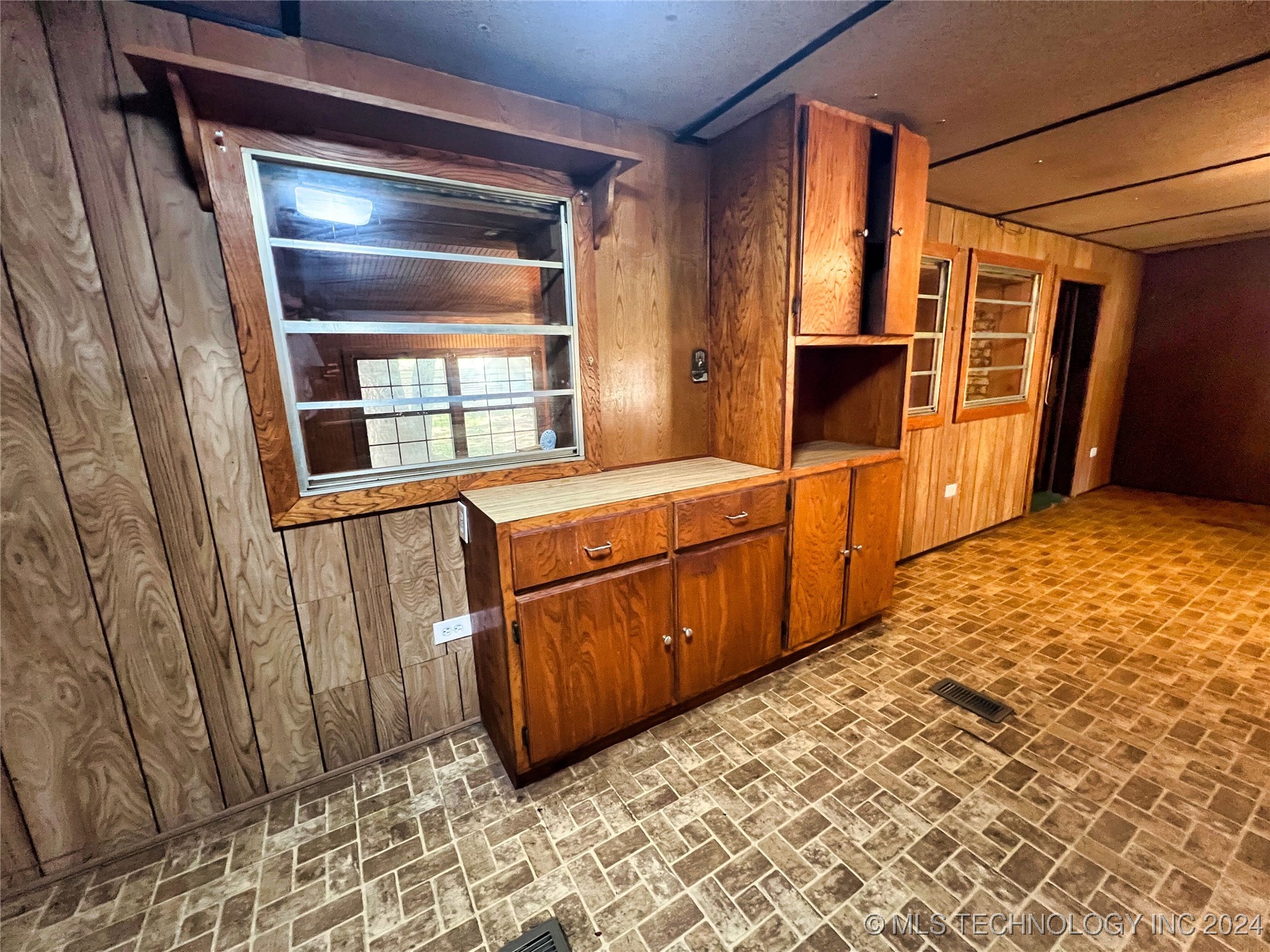 10343 Remington Property Photo 18