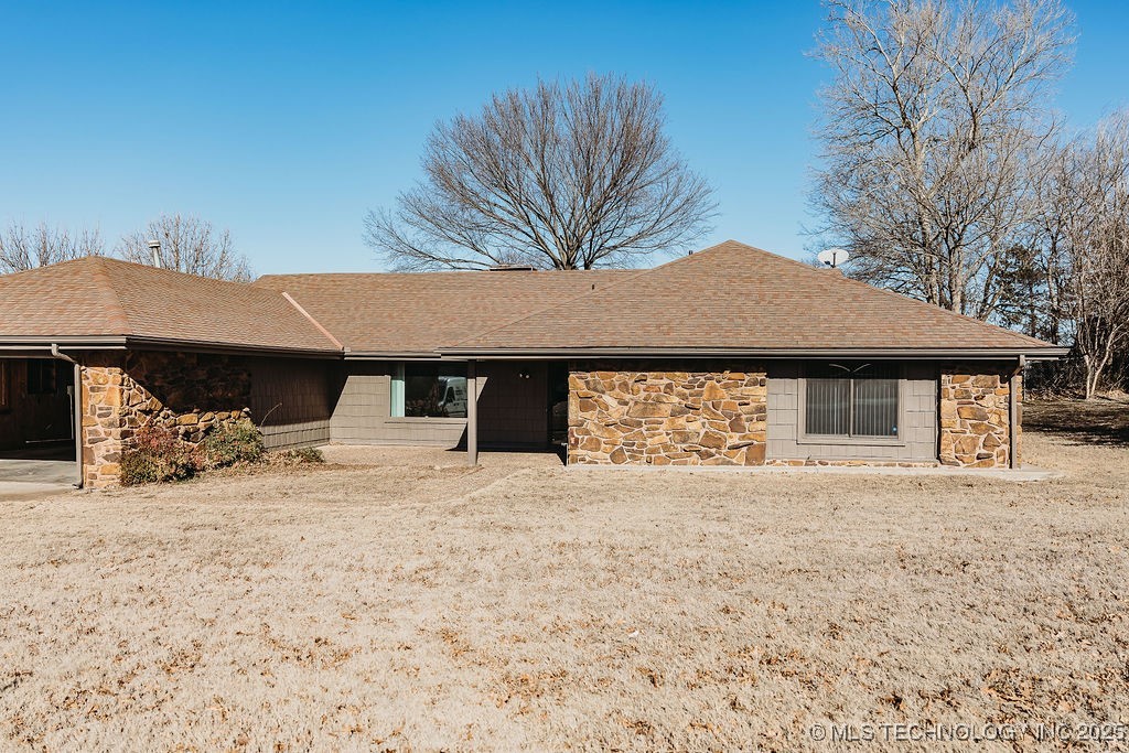 4626 Rolling Meadows Road Property Photo 2