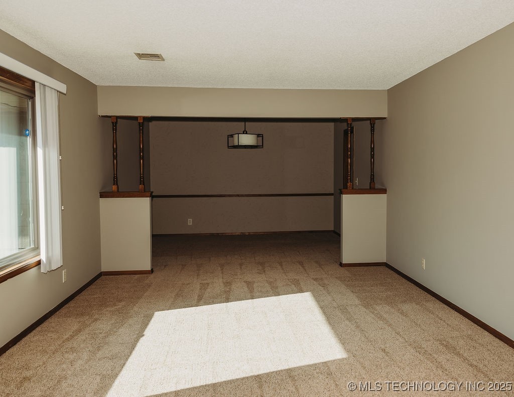 4626 Rolling Meadows Road Property Photo 4