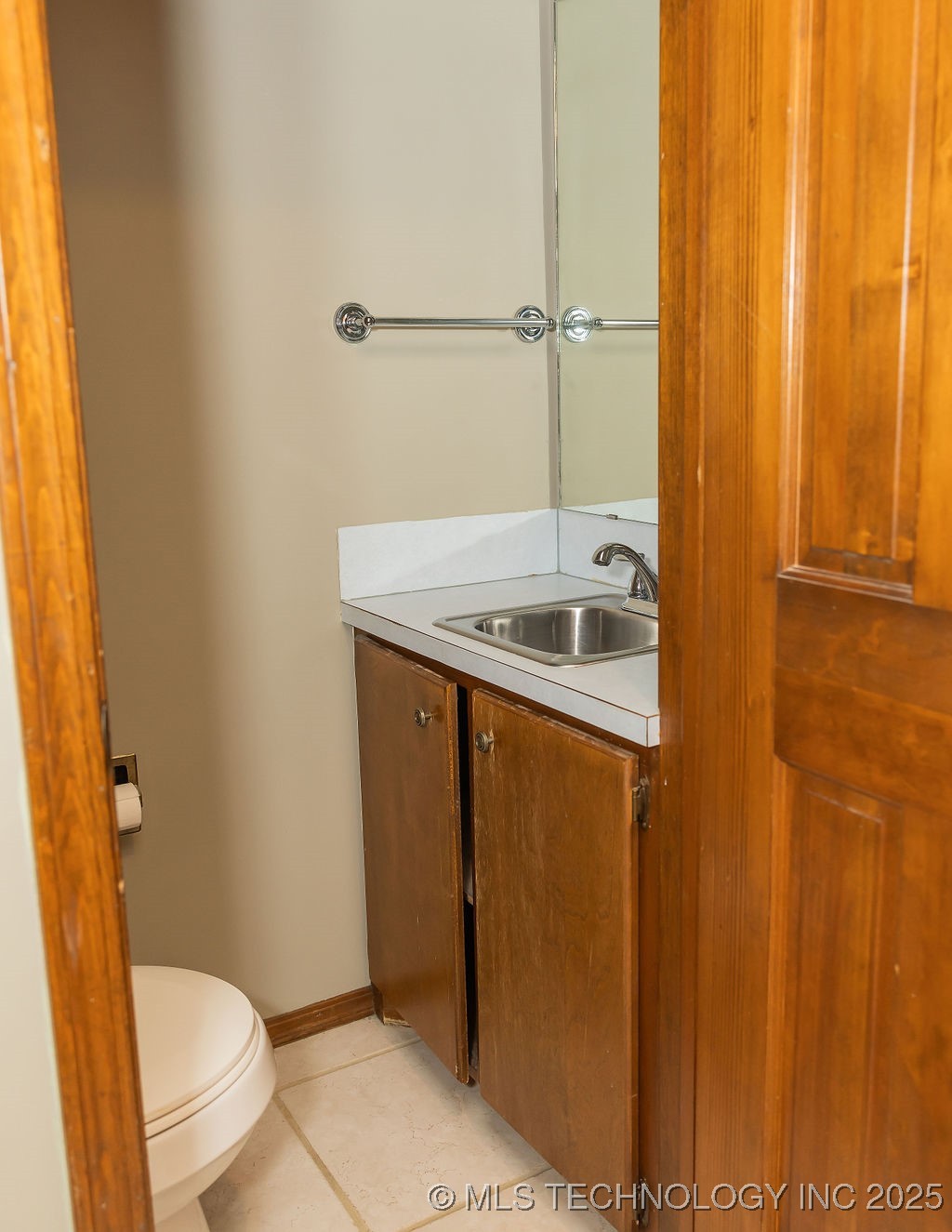 4626 Rolling Meadows Road Property Photo 11