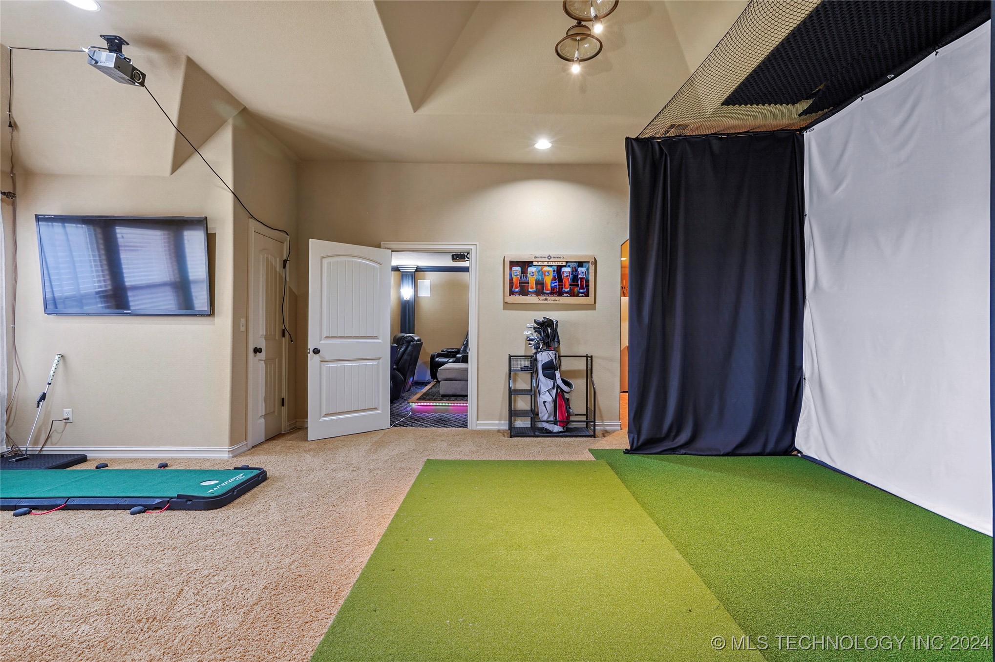 7405 S 4th Street Property Photo 32