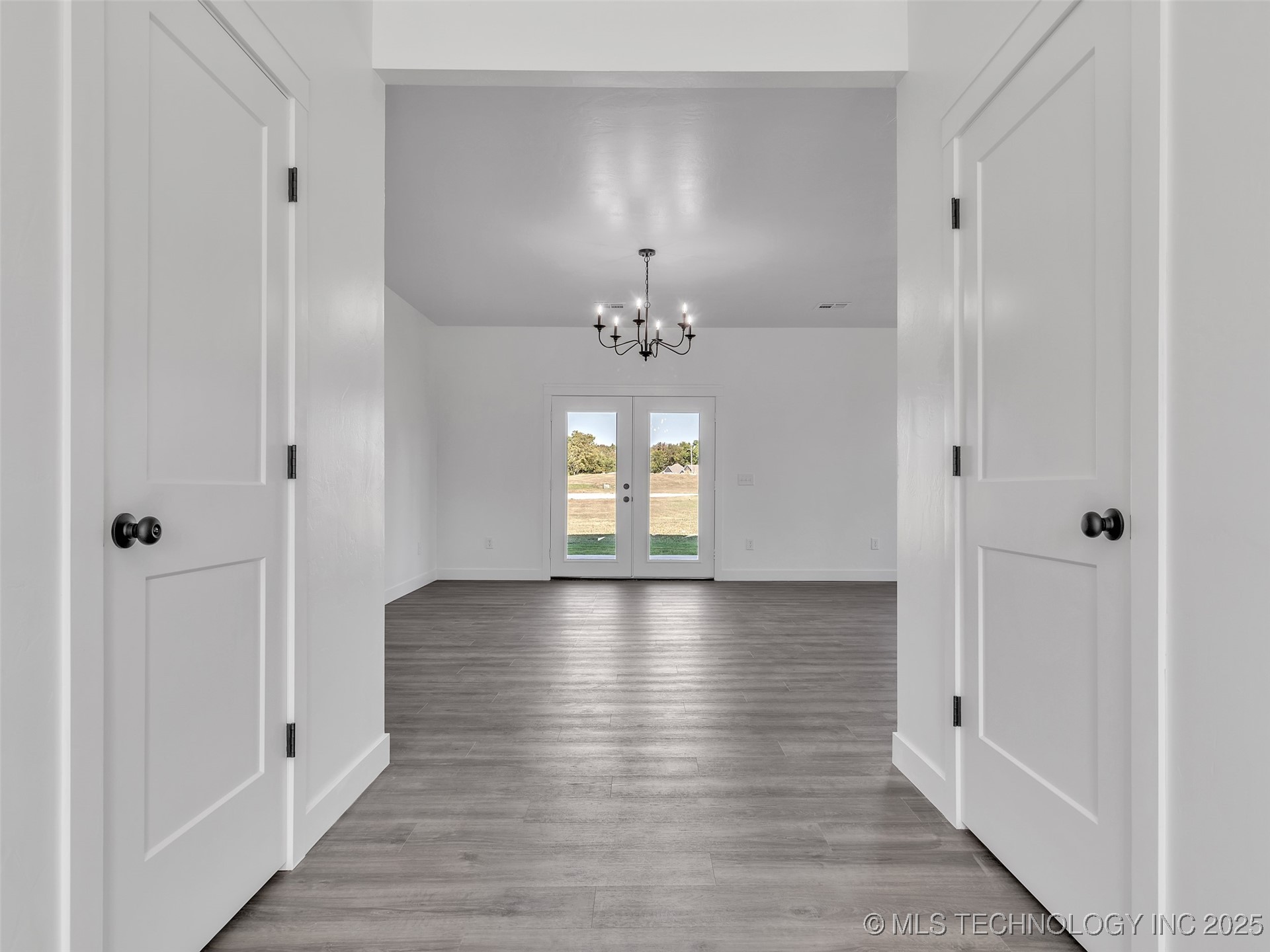 3744 Rosefinch Property Photo 8