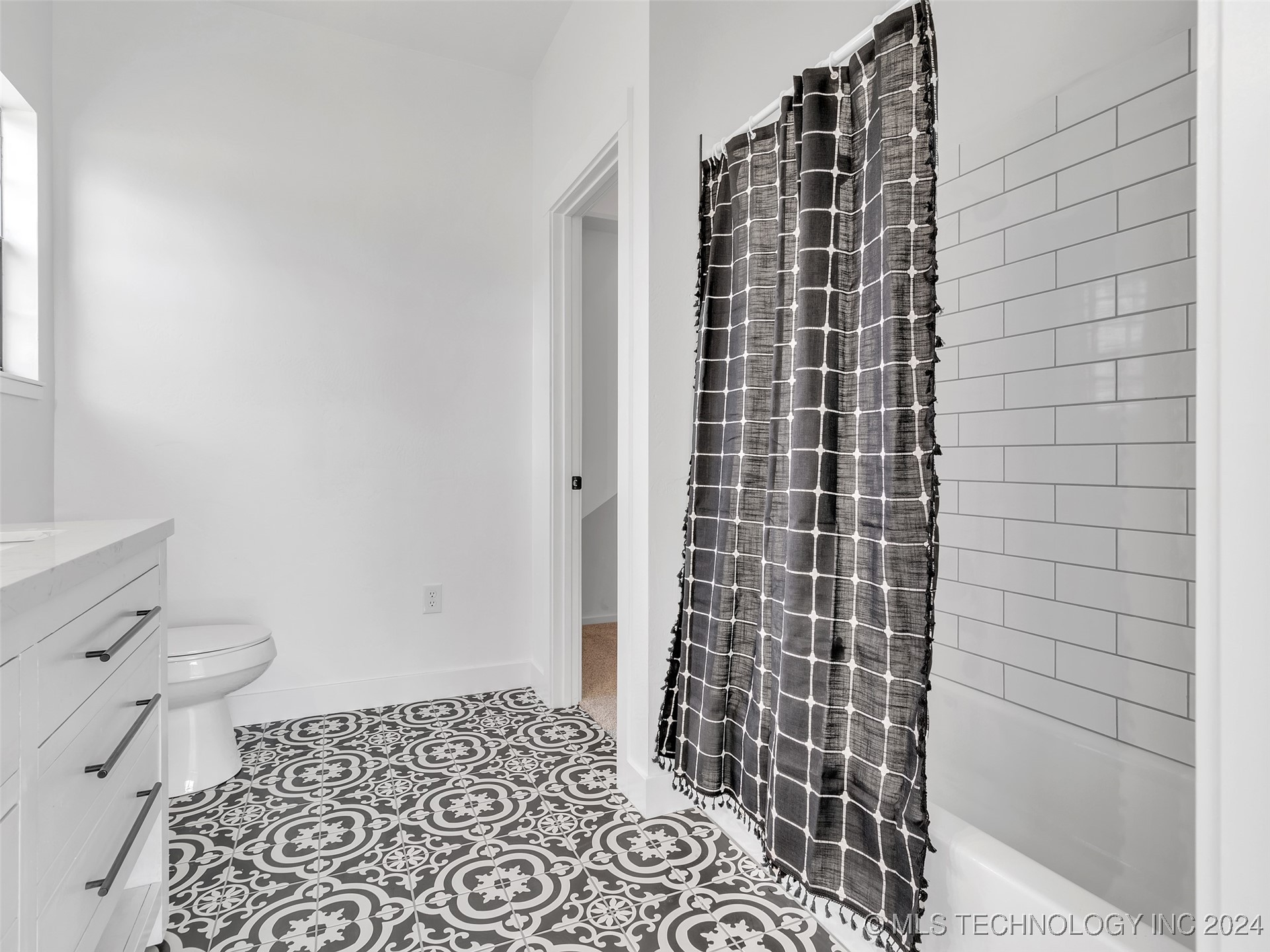 3744 Rosefinch Property Photo 12