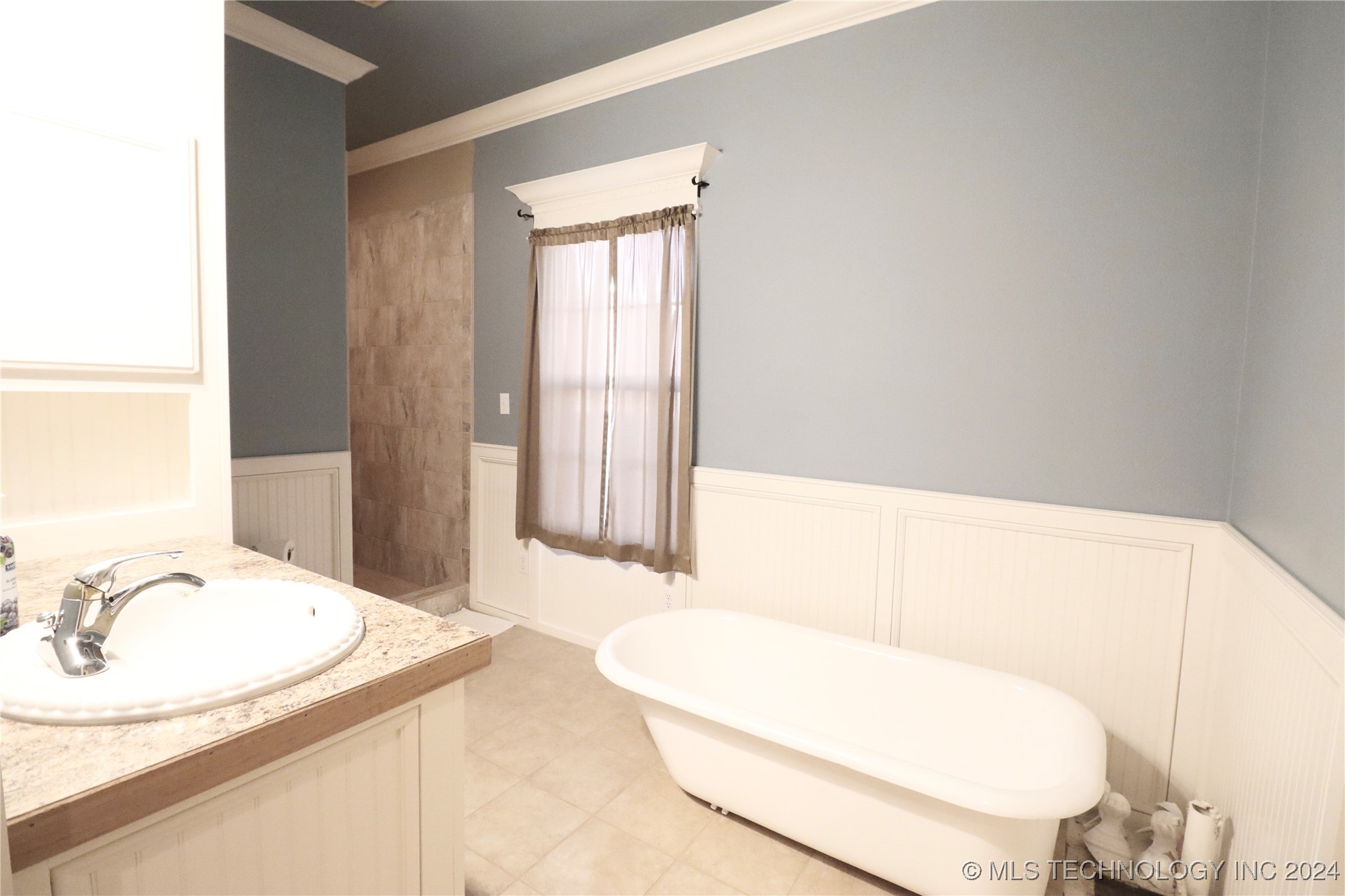 3998 E 173rd Street S Property Photo 24