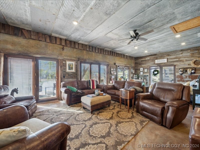 36656 S 510 Road Property Photo 18