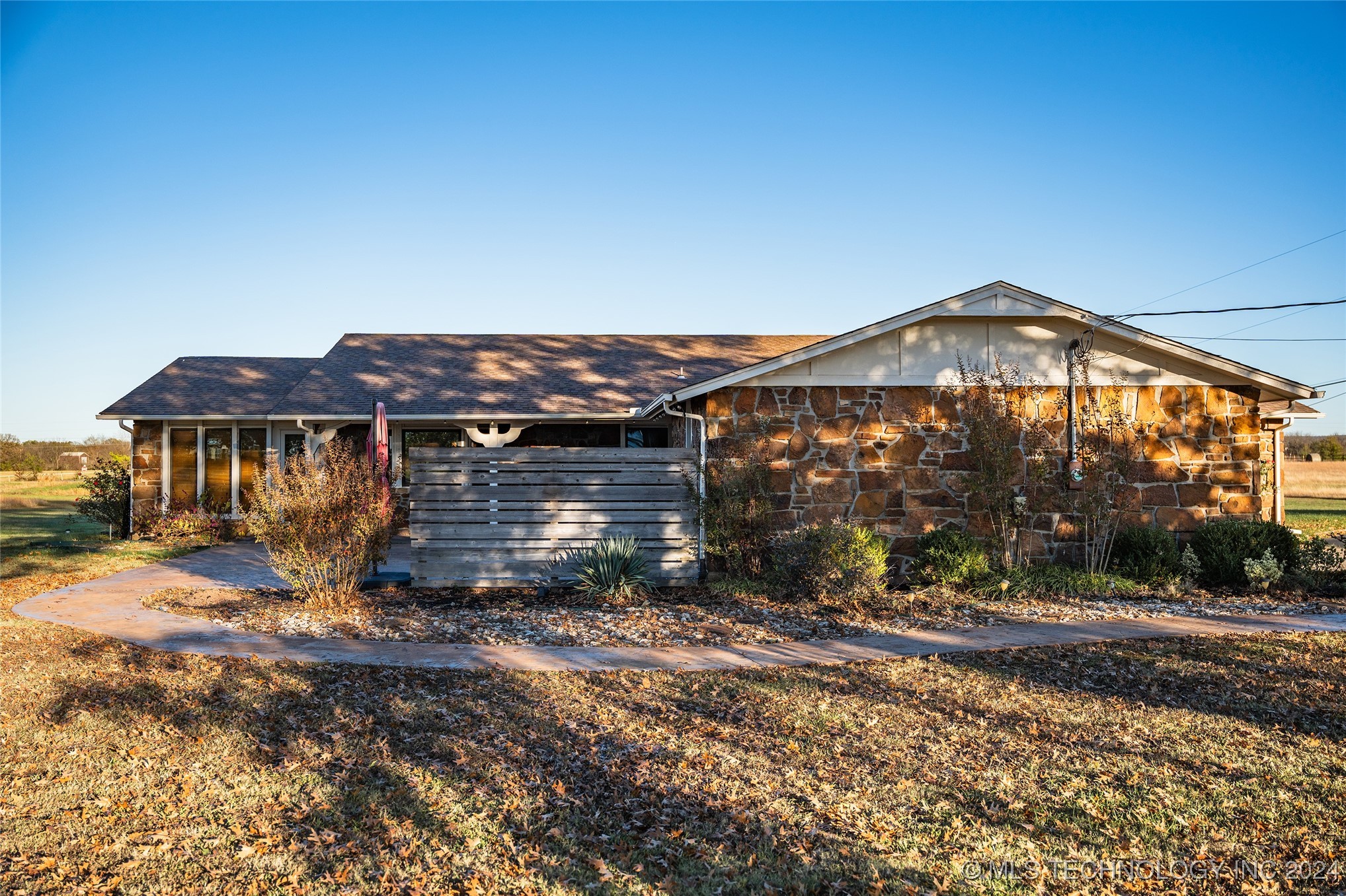18225 S 79th East Avenue Property Photo 14