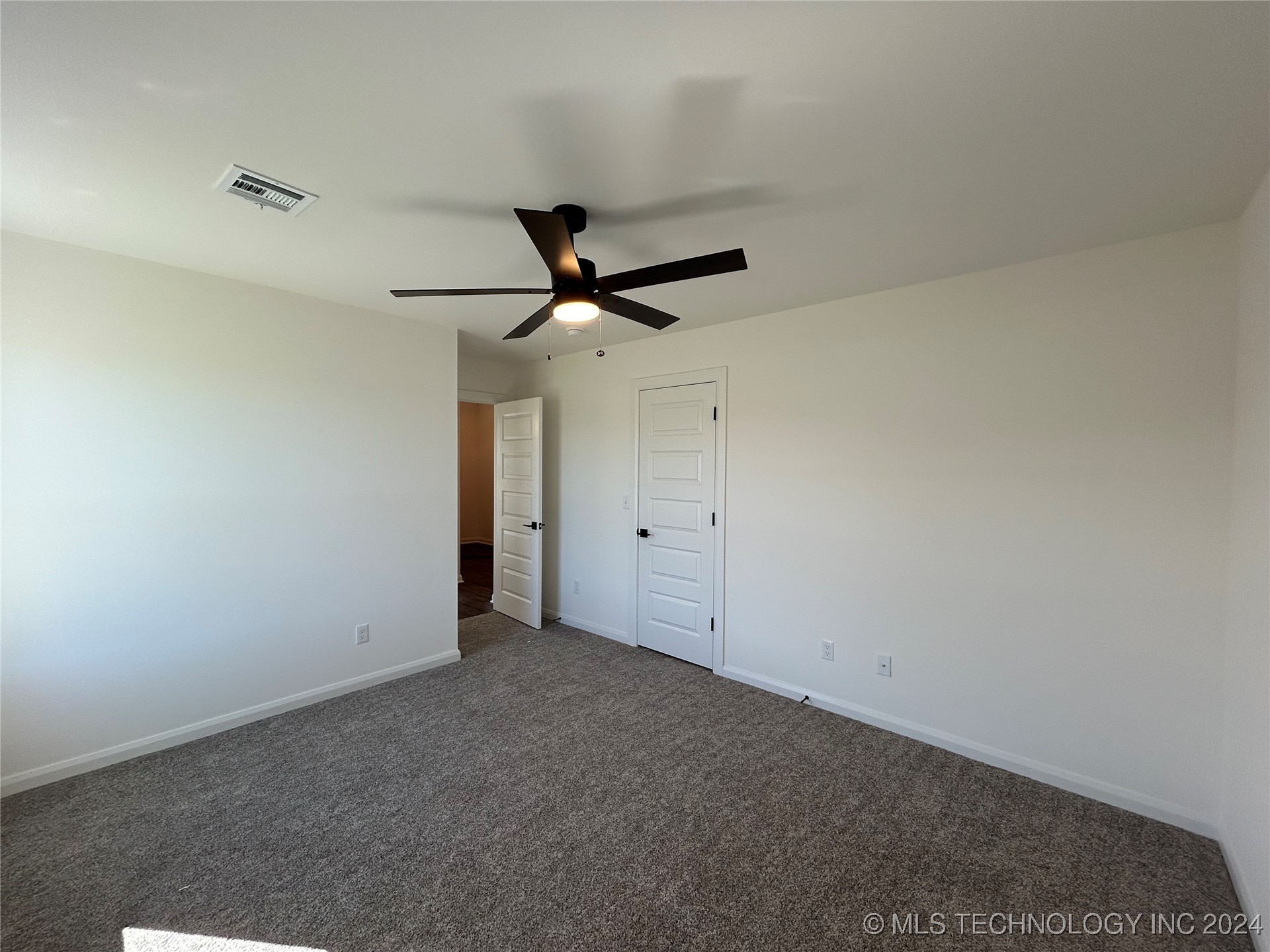 12903 S 21st Street E Property Photo 27