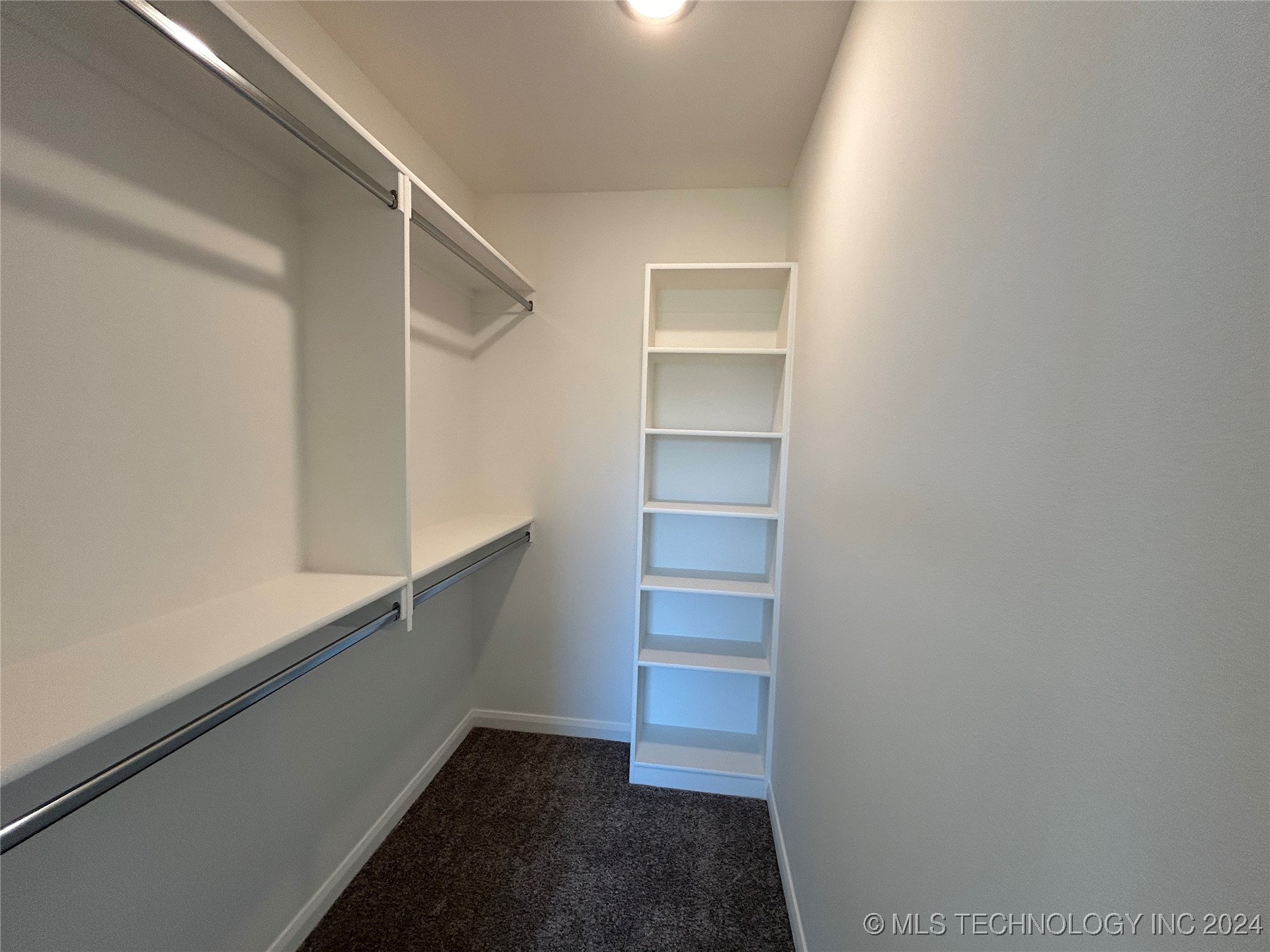 12903 S 21st Street E Property Photo 28