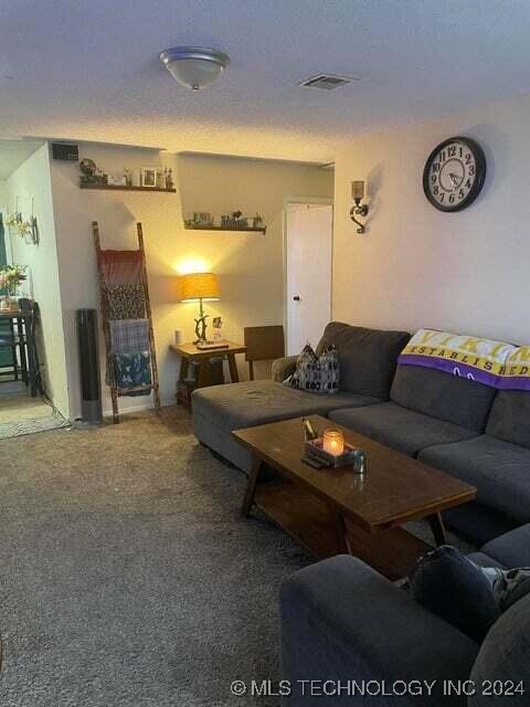 109 S Brown Street Property Photo 27