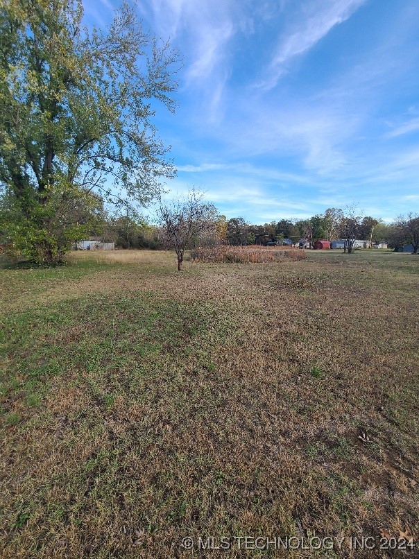 327 Arcadia Lane Property Photo 5