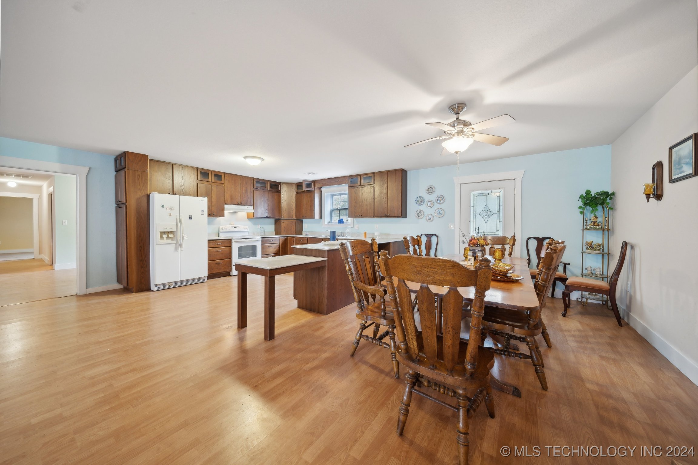 23 Lakewood Drive Property Photo 11