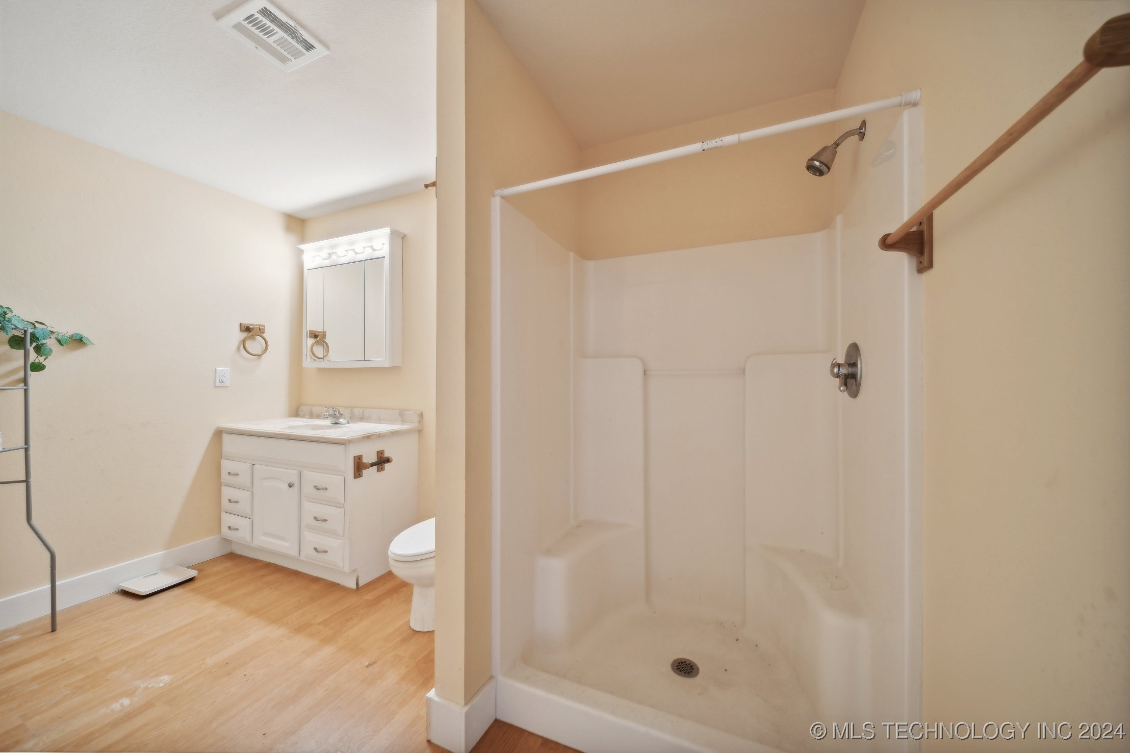 23 Lakewood Drive Property Photo 22
