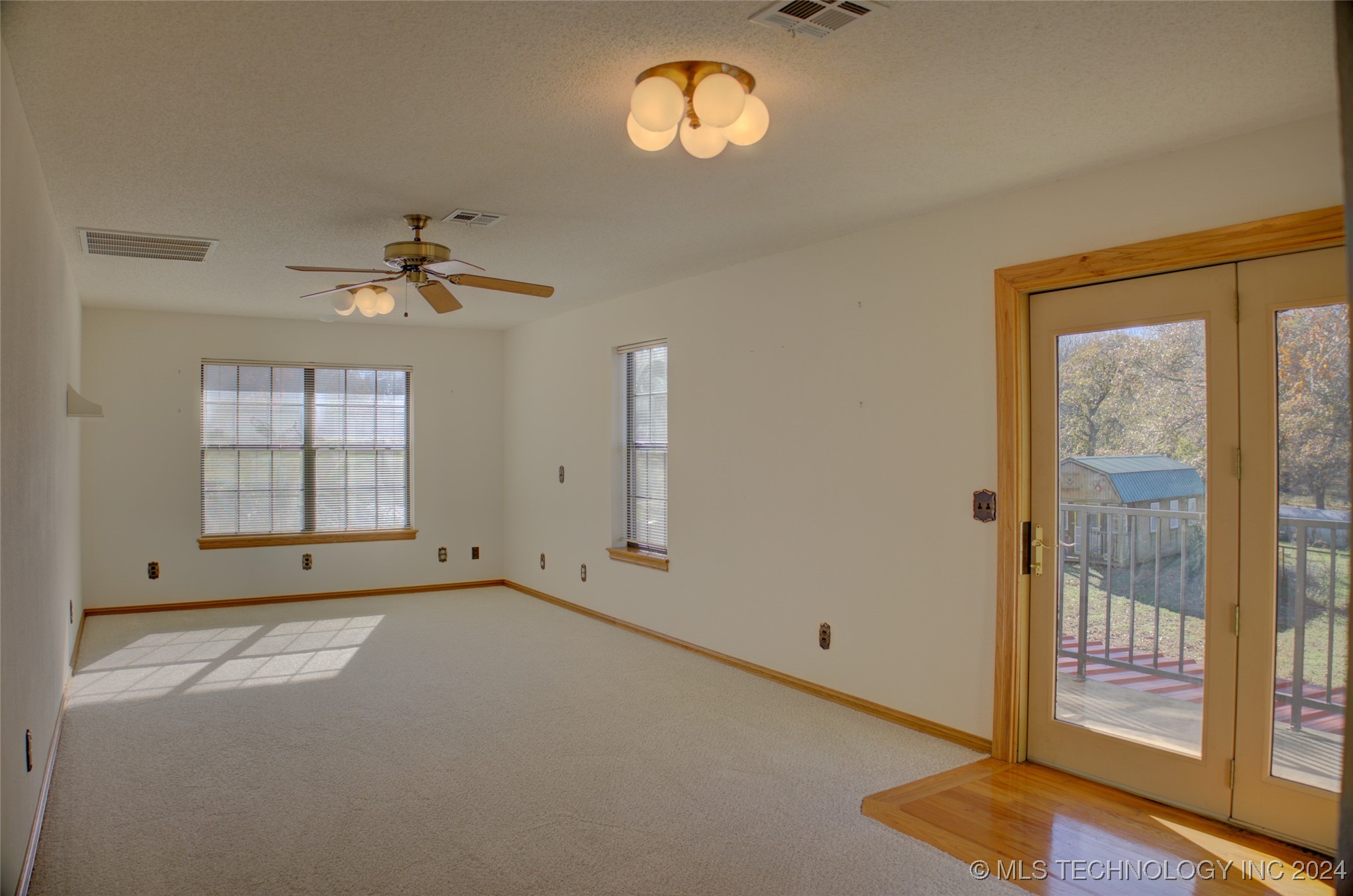 17808 S 129th East Avenue Property Photo 35