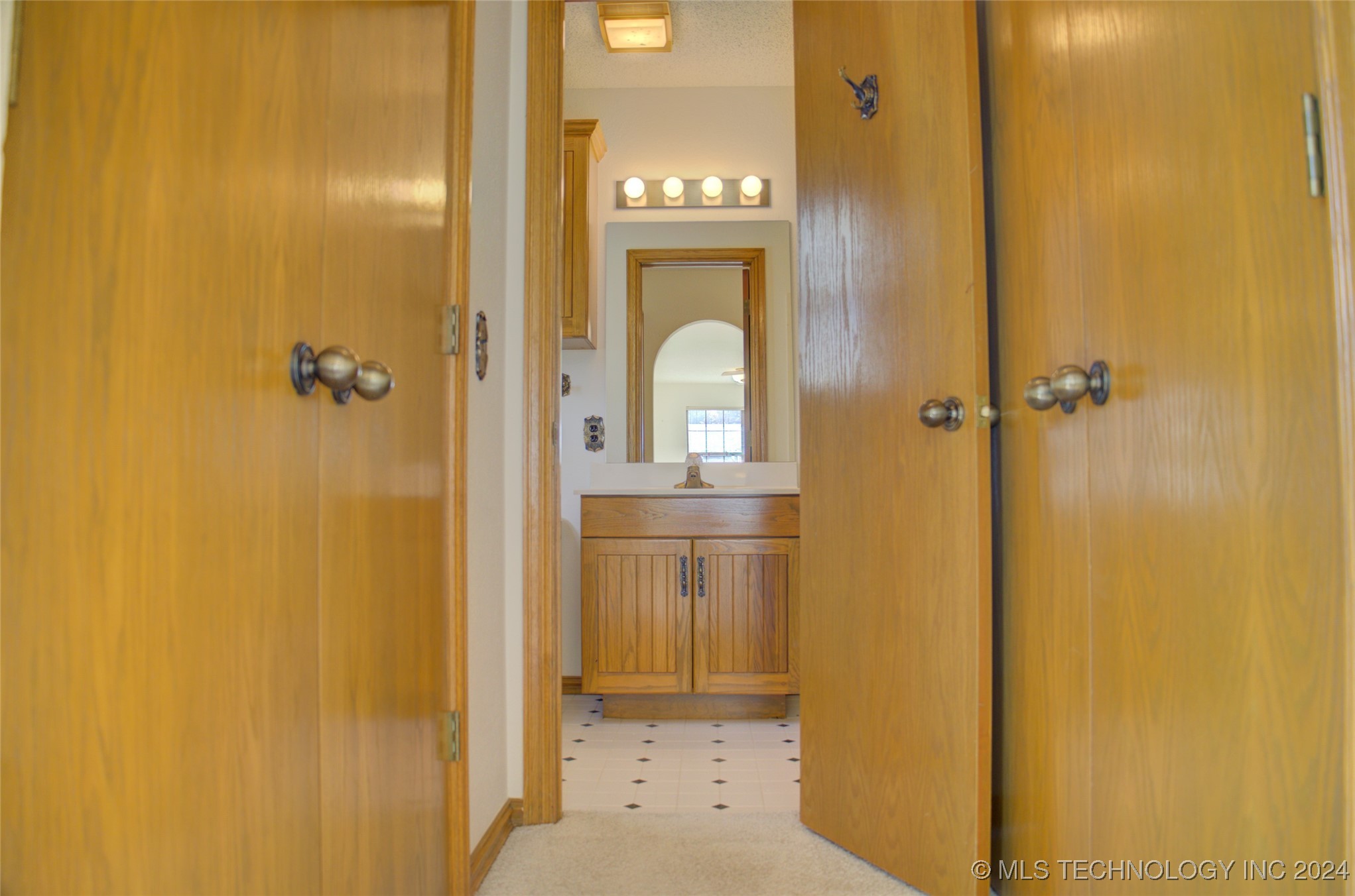 17808 S 129th East Avenue Property Photo 39