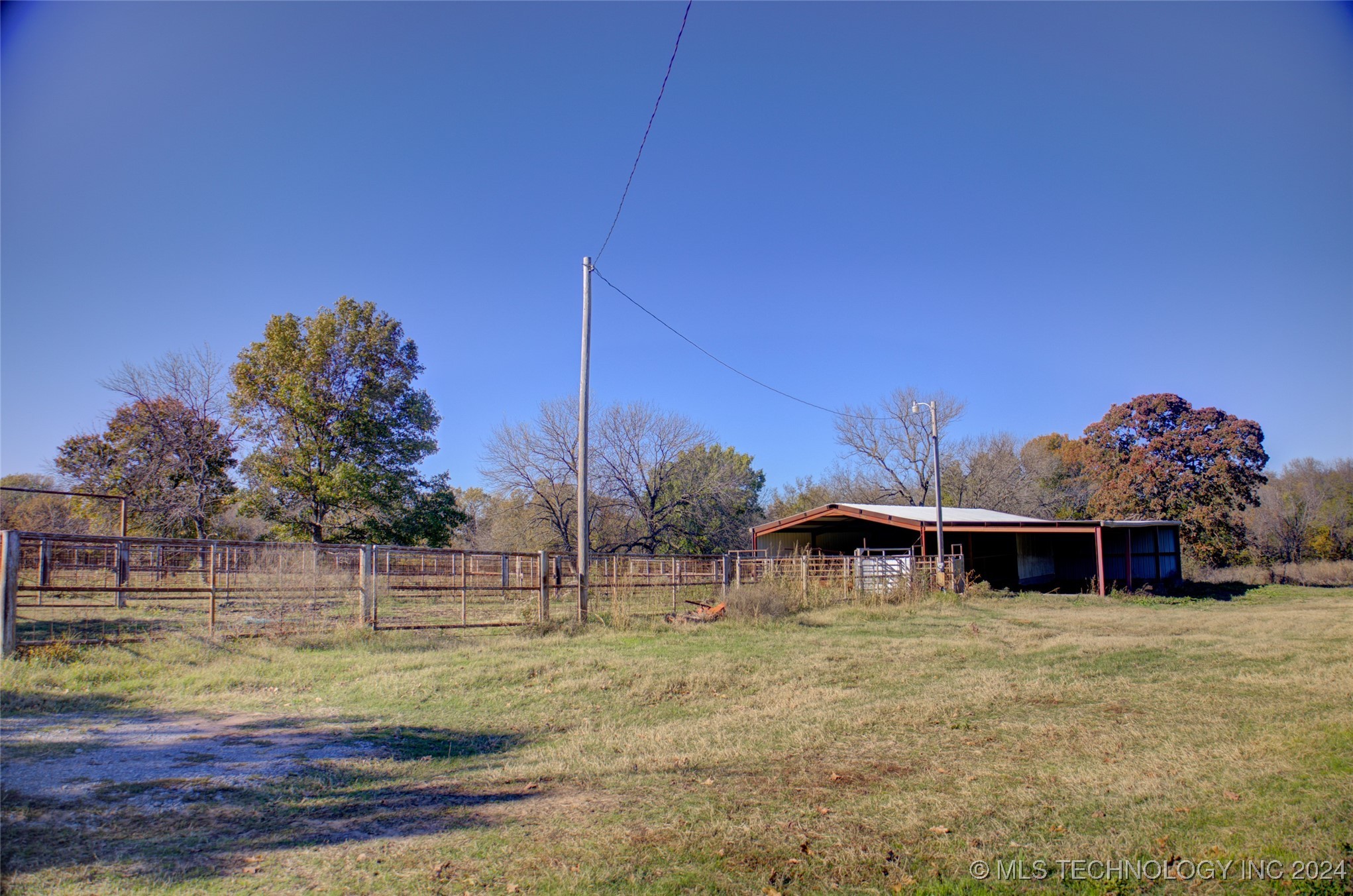 17808 S 129th East Avenue Property Photo 54