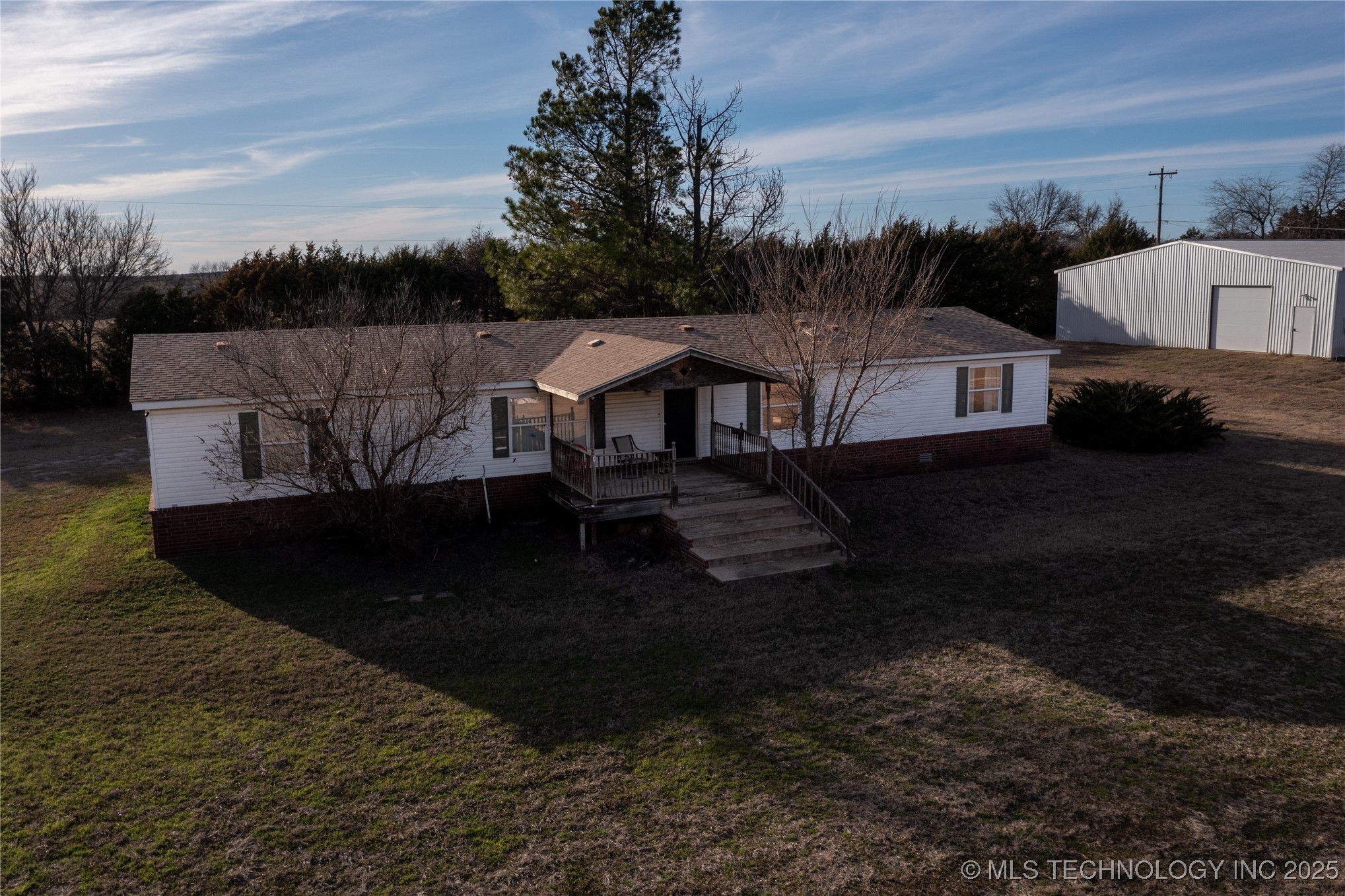 221 Cisco Road Property Photo 3