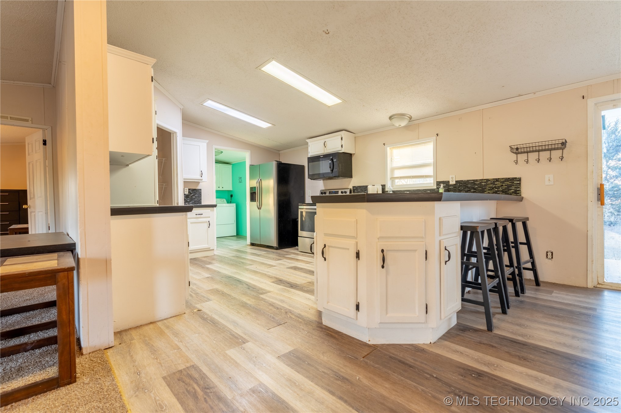 221 Cisco Road Property Photo 8