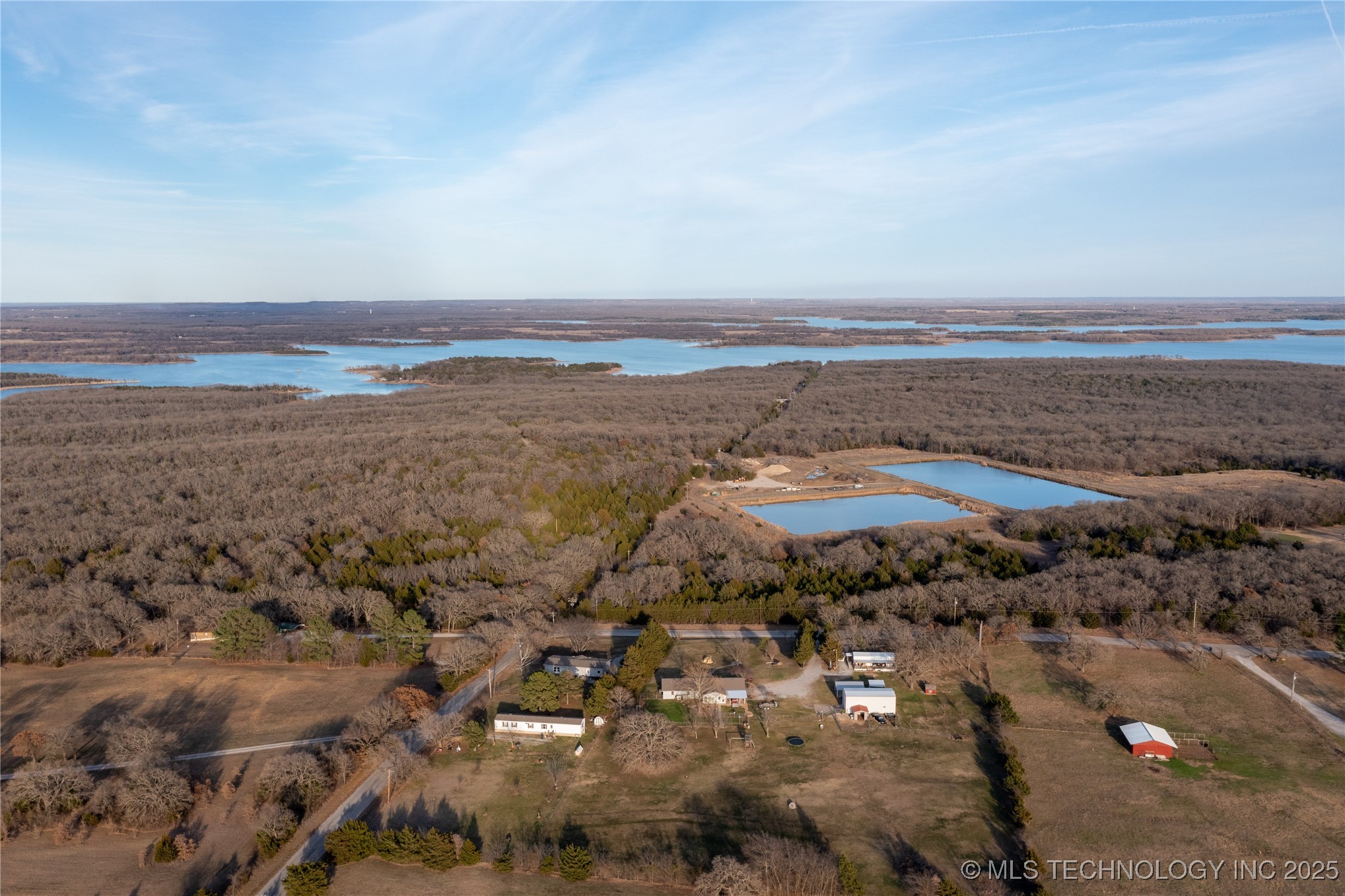 221 Cisco Road Property Photo 30