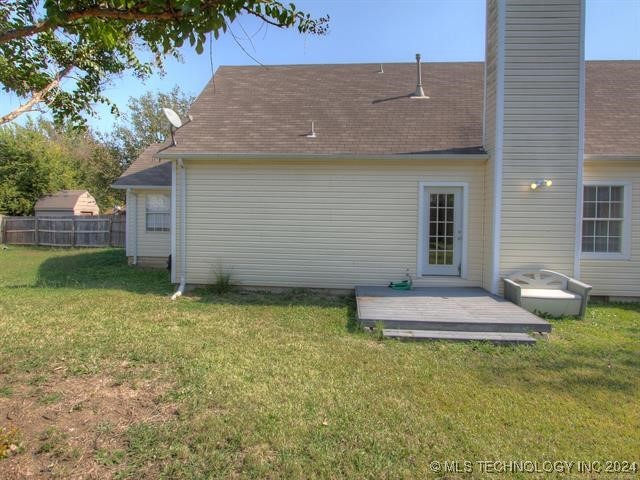 1132 W Florence Court Property Photo 24