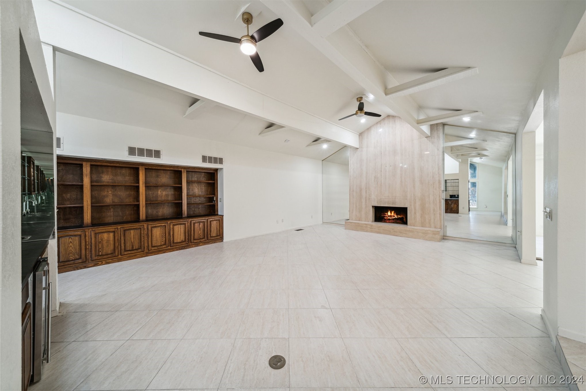 105 N Osage Ridge Drive E Property Photo 18