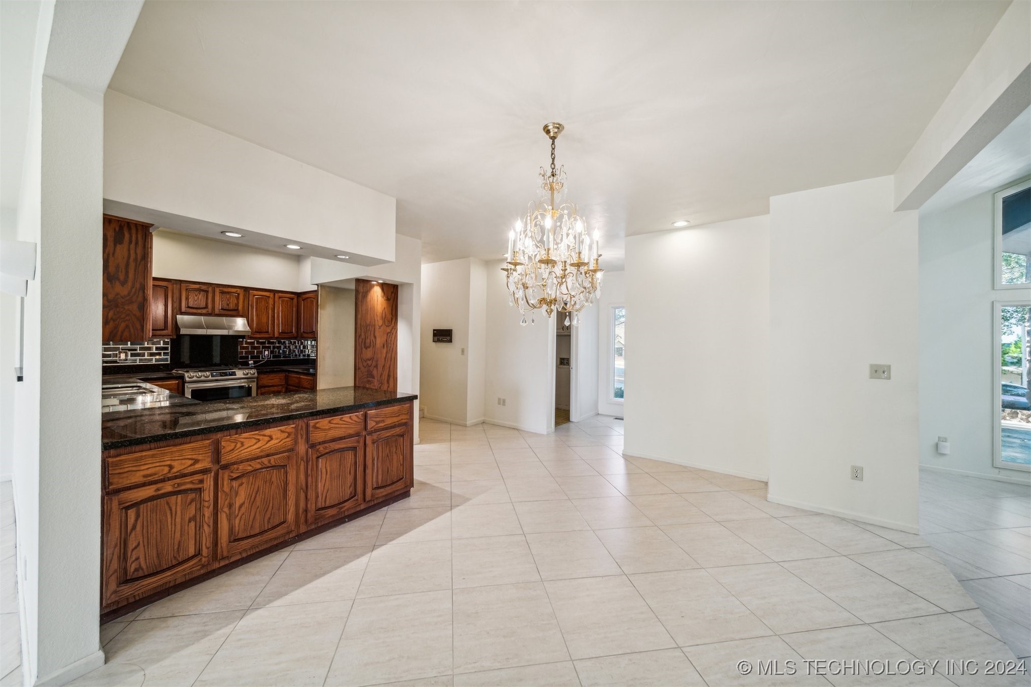 105 N Osage Ridge Drive E Property Photo 23