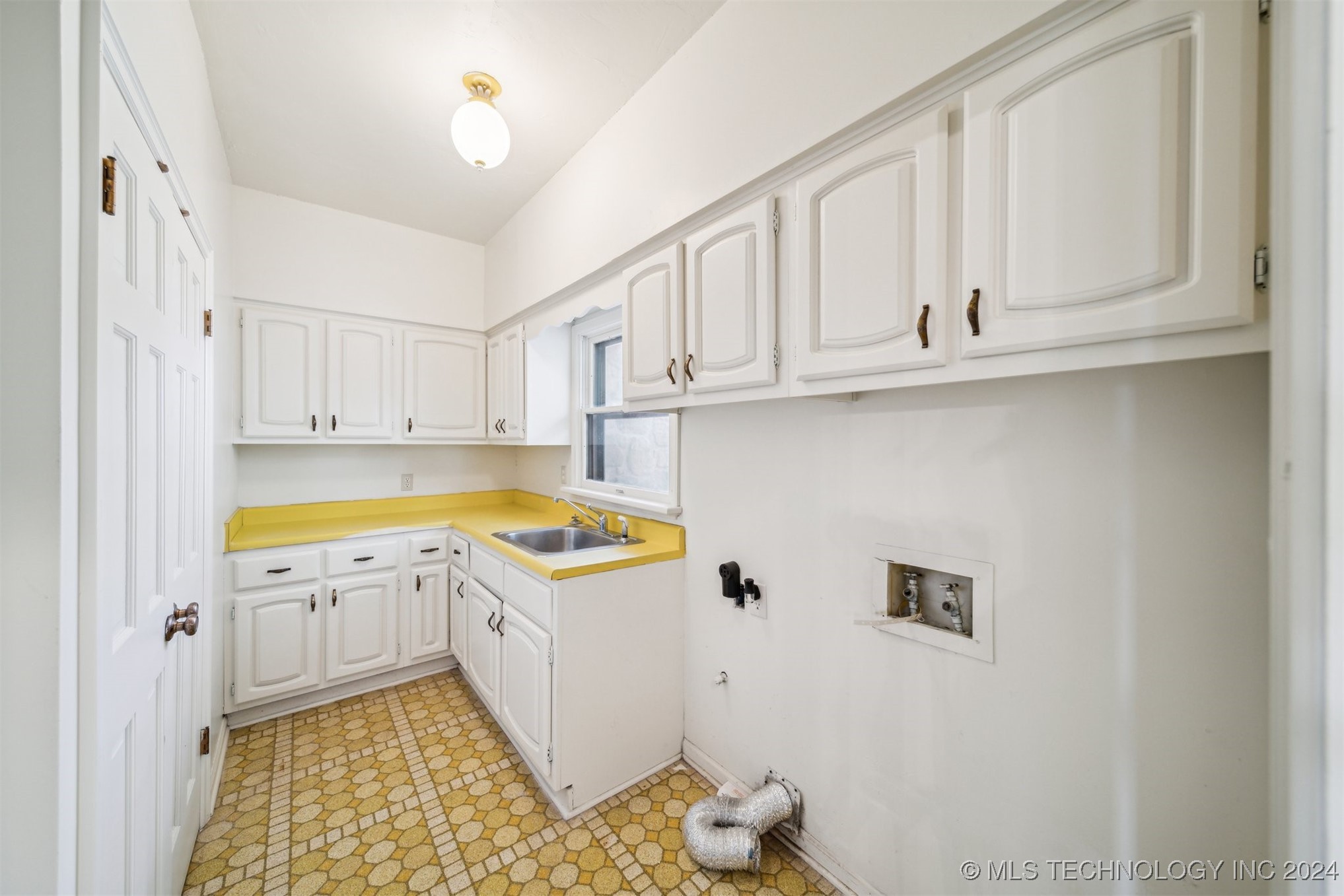 105 N Osage Ridge Drive E Property Photo 30
