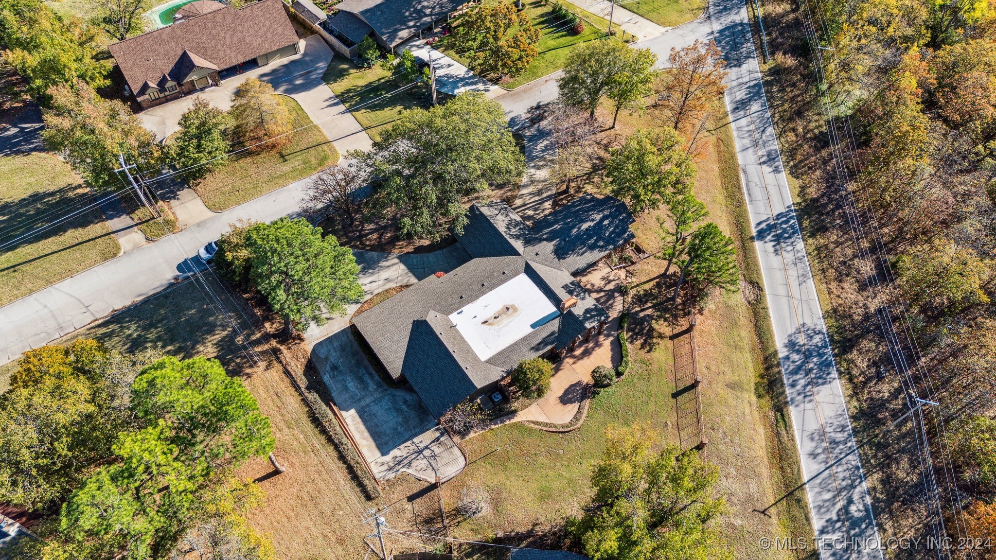 105 N Osage Ridge Drive E Property Photo 45
