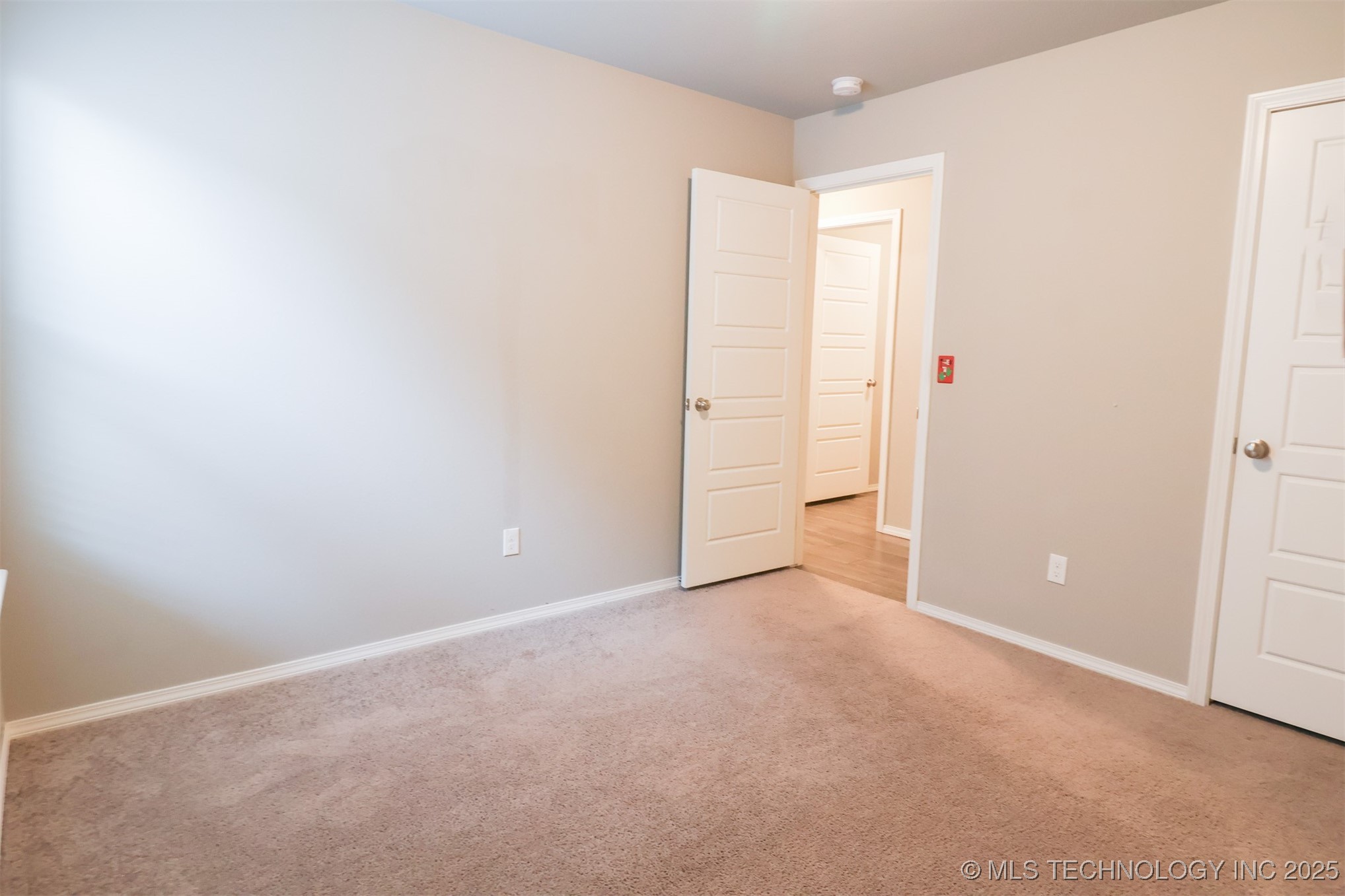 3609 E Trenton Street Property Photo 13