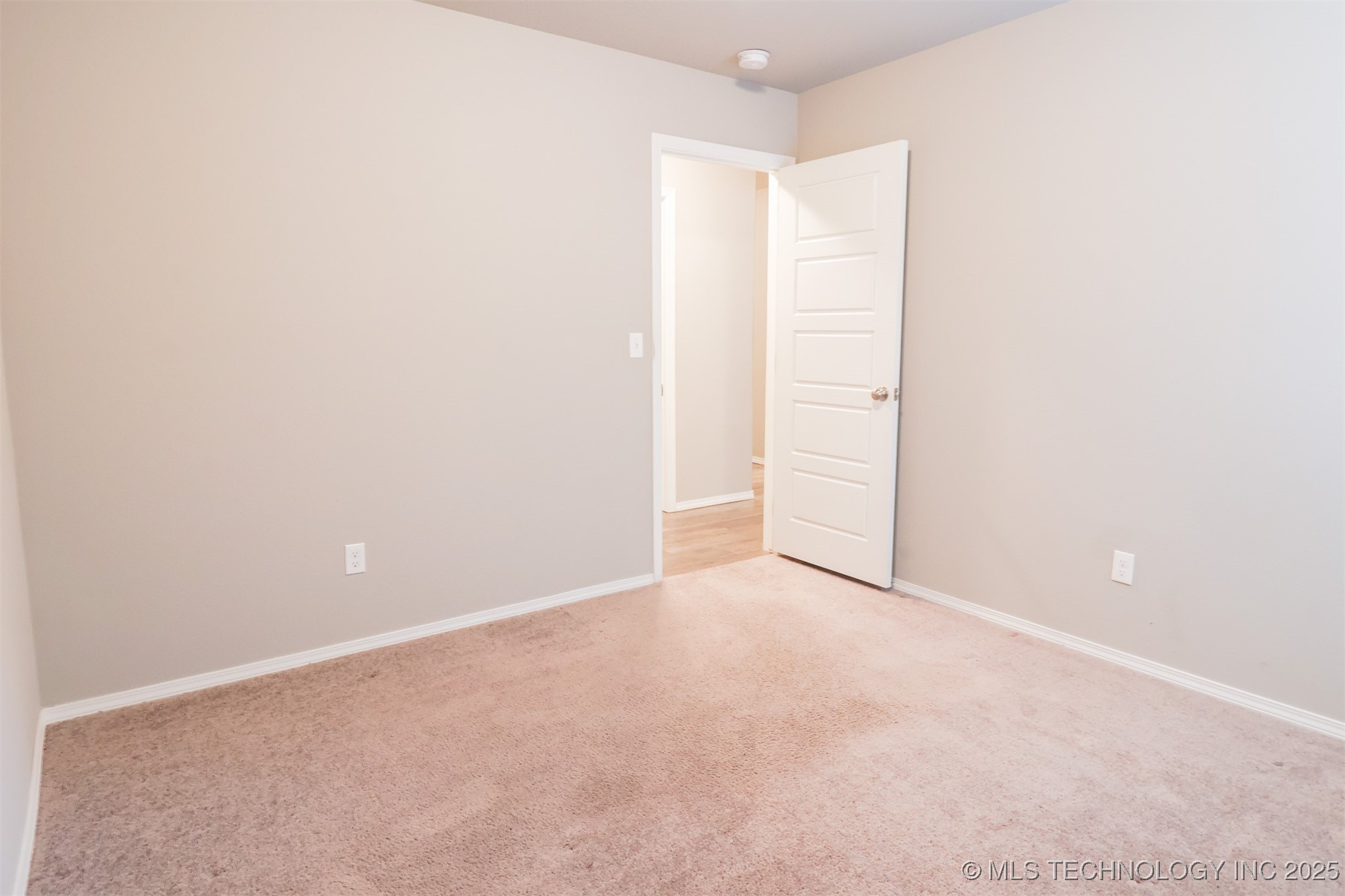 3609 E Trenton Street Property Photo 16