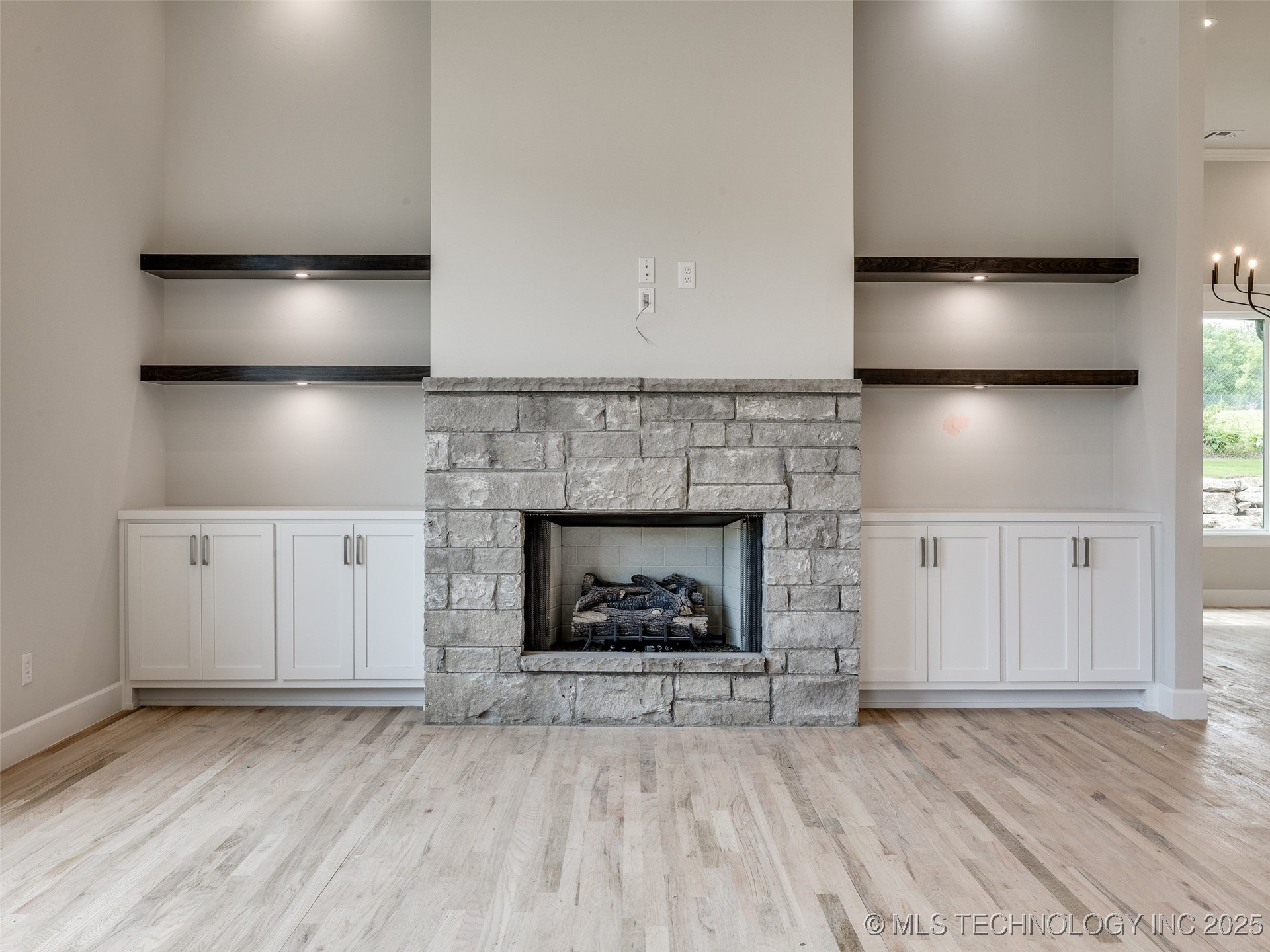 11264 S Fir Avenue W Property Photo 14