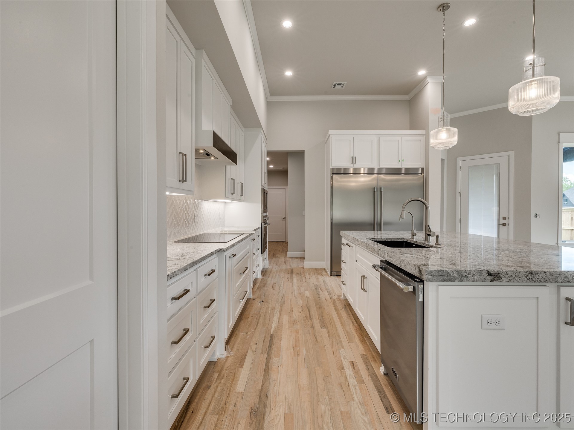 11264 S Fir Avenue W Property Photo 19