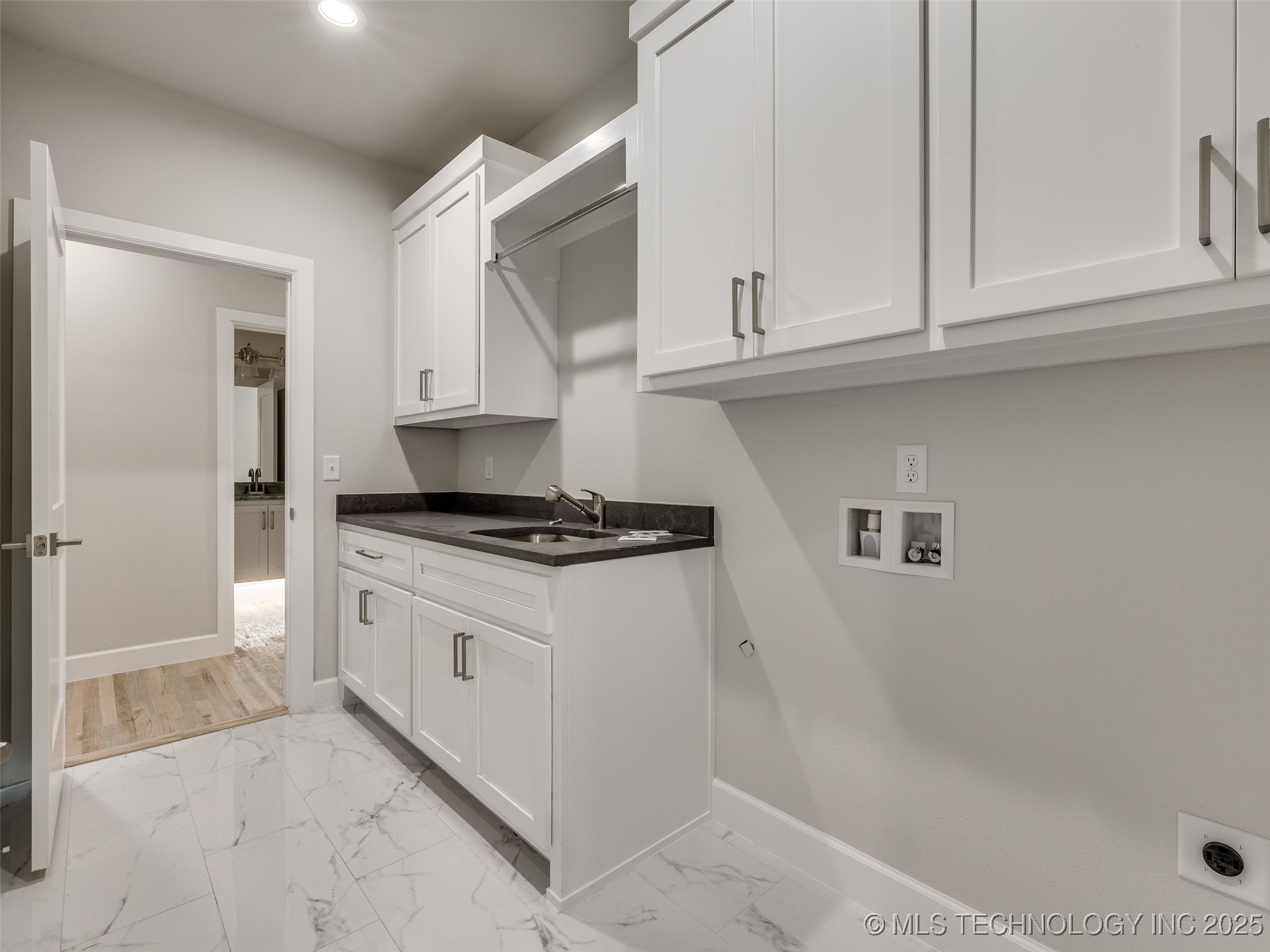 11264 S Fir Avenue W Property Photo 29
