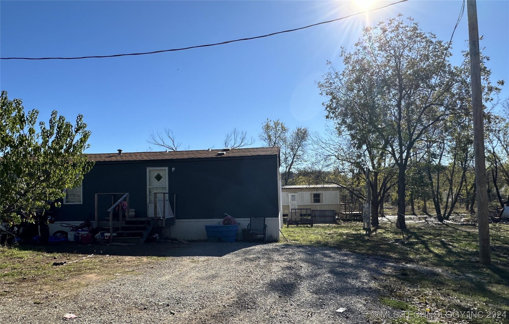 614 Hughes Property Photo 16