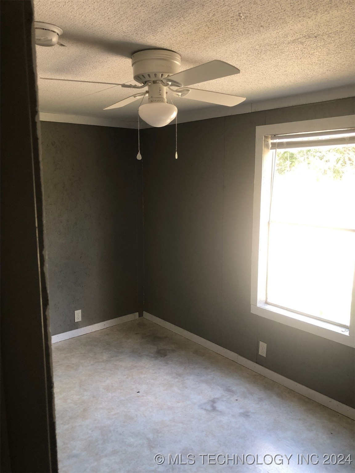 614 Hughes Property Photo 26