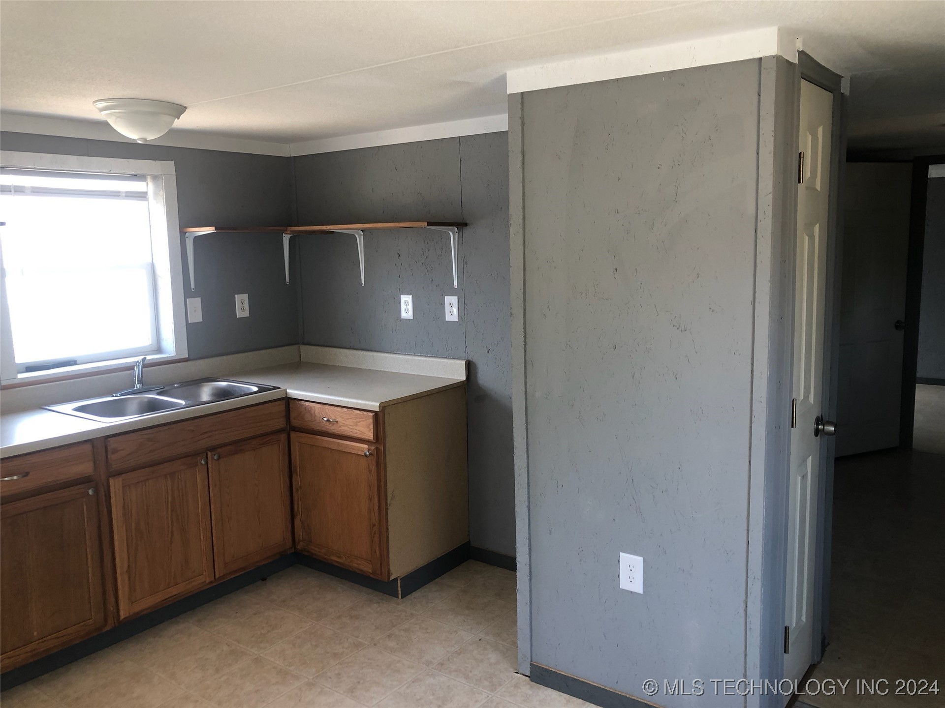 614 Hughes Property Photo 39