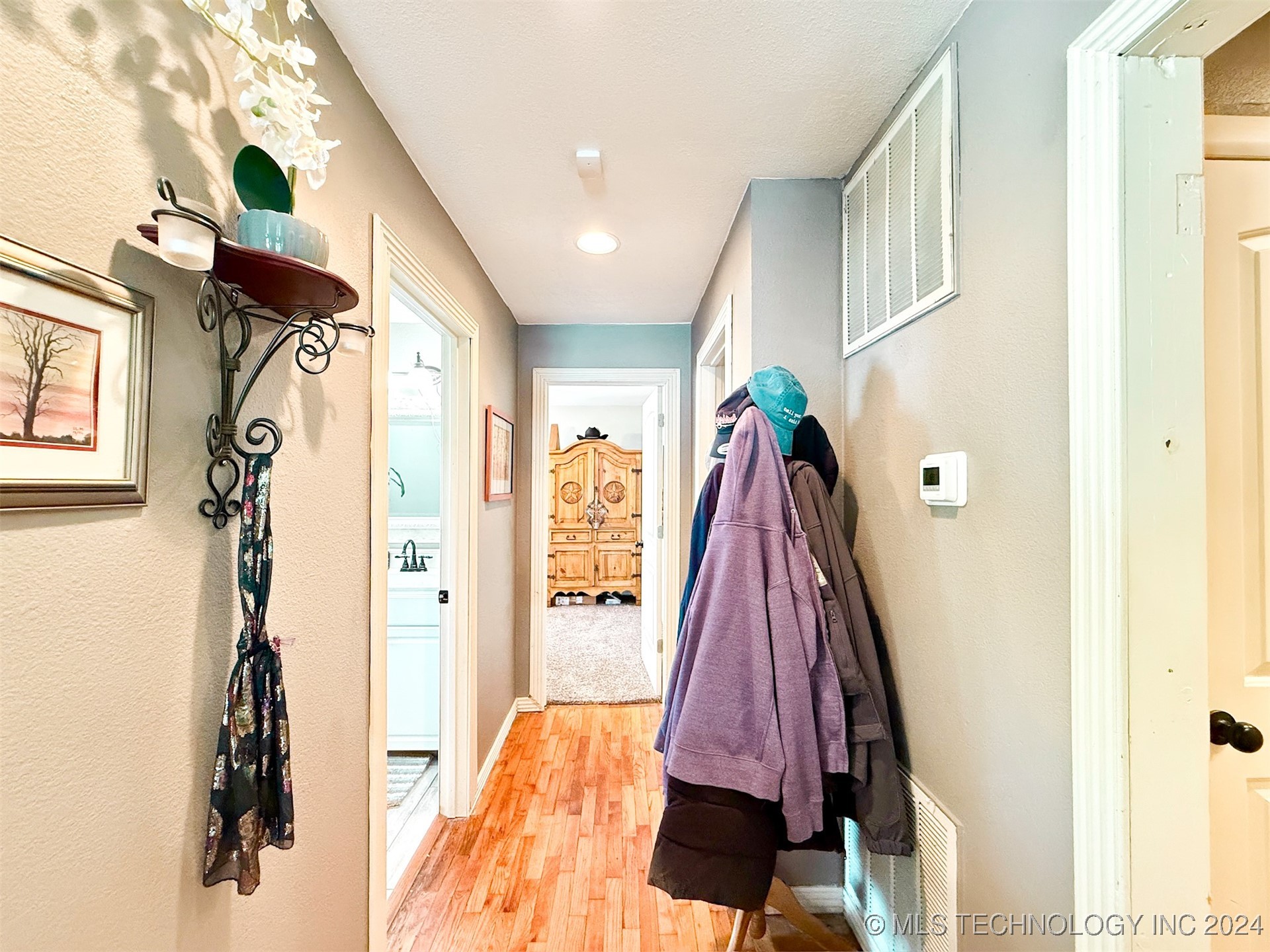 1306 E Comanche Avenue Property Photo 16