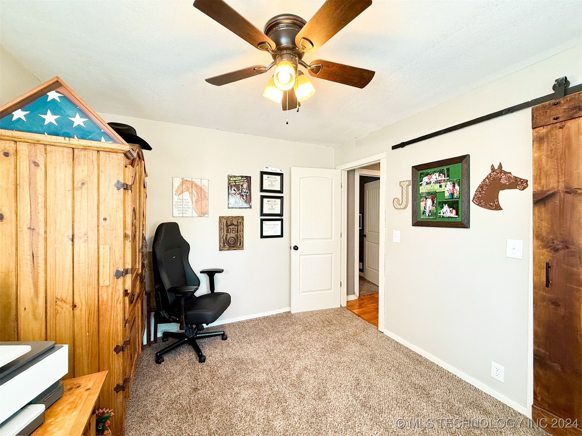 1306 E Comanche Avenue Property Photo 23