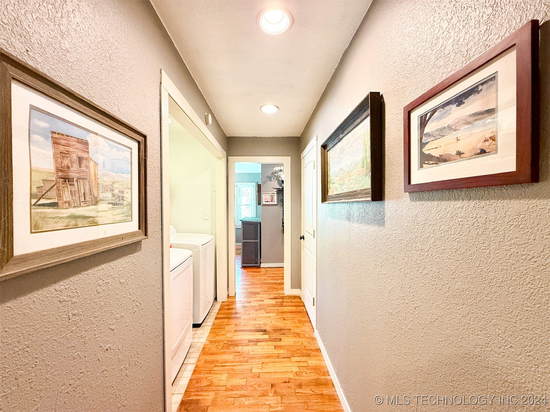 1306 E Comanche Avenue Property Photo 35