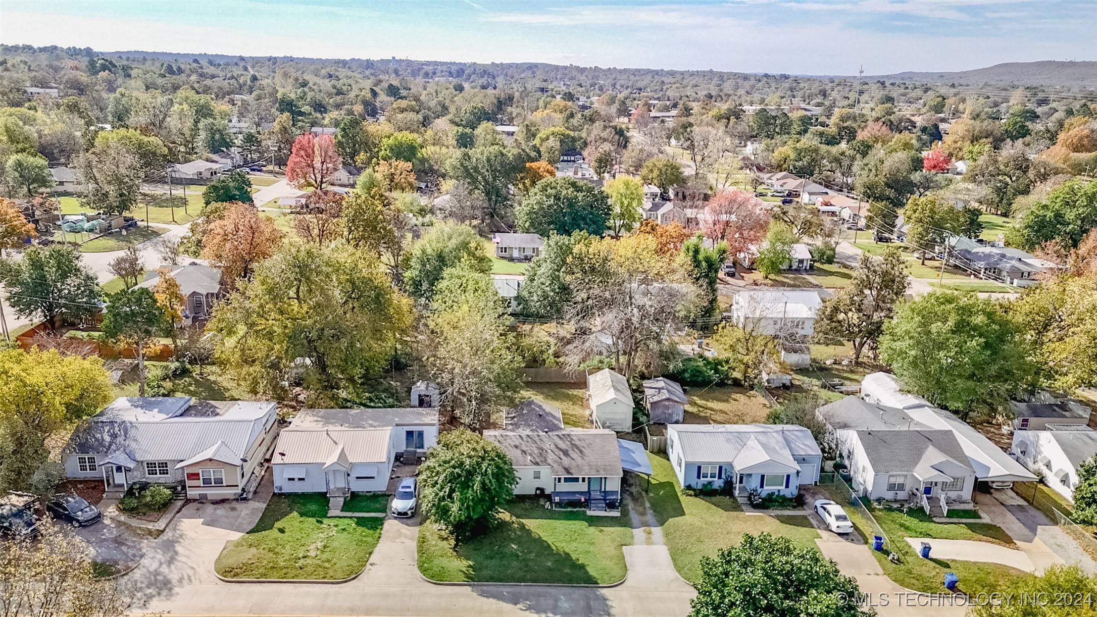 1306 E Comanche Avenue Property Photo 43
