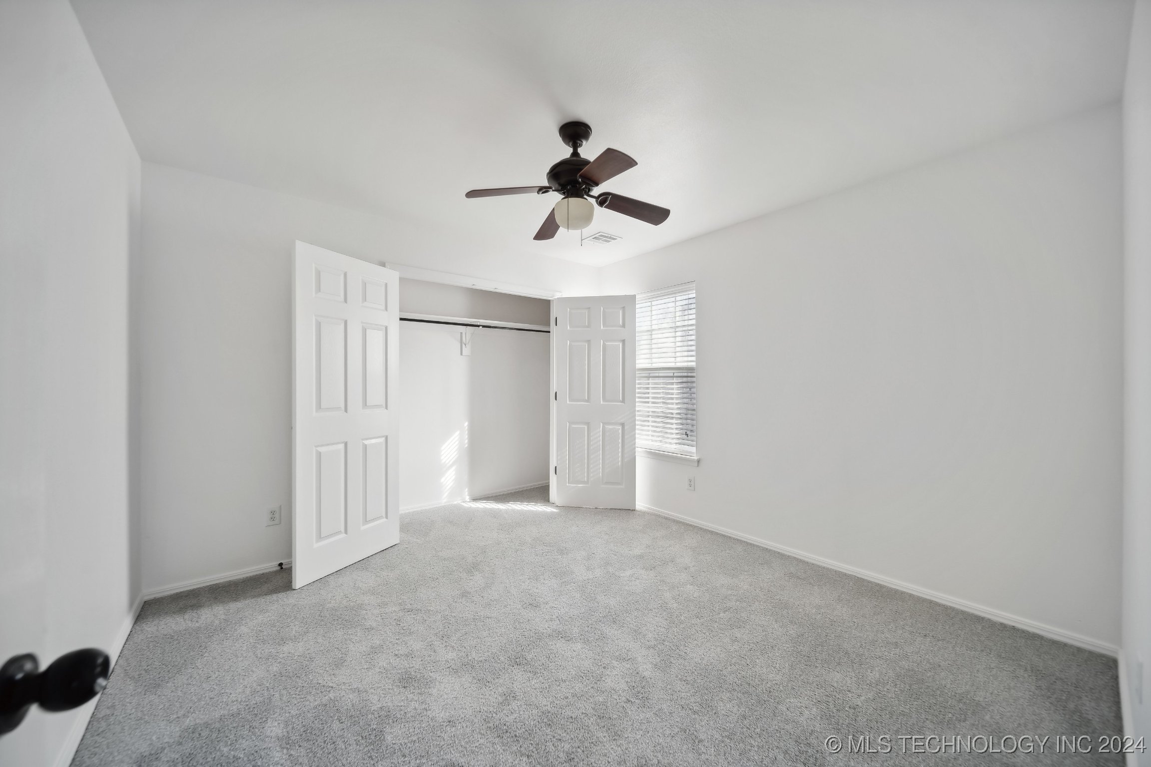 14914 E 88th Street North Property Photo 25