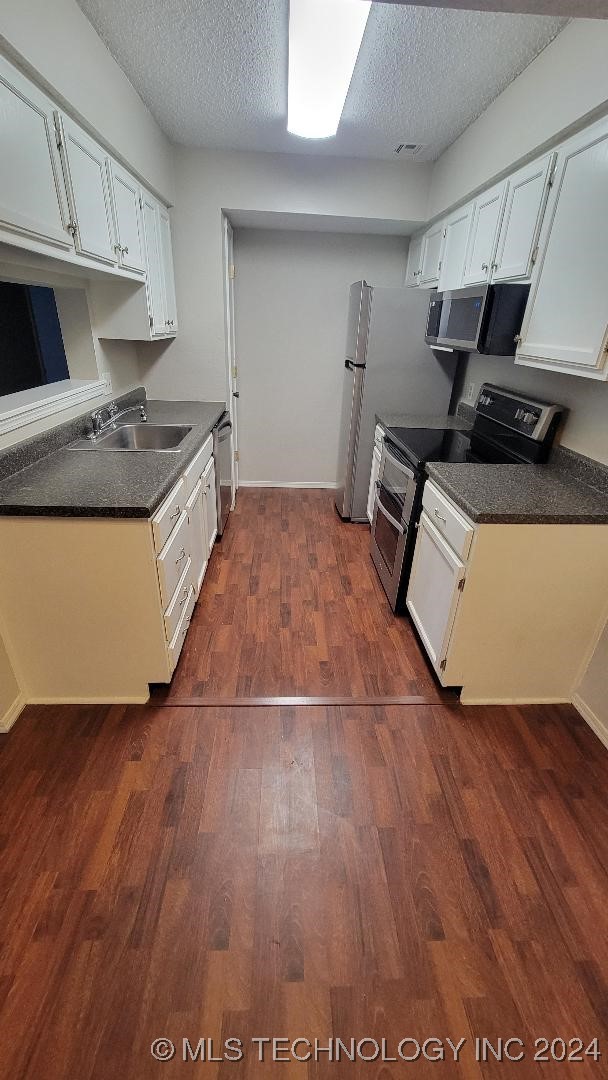 9023 S Delaware Avenue 605 Property Photo 8