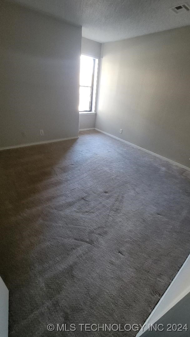 9023 S Delaware Avenue 605 Property Photo 13