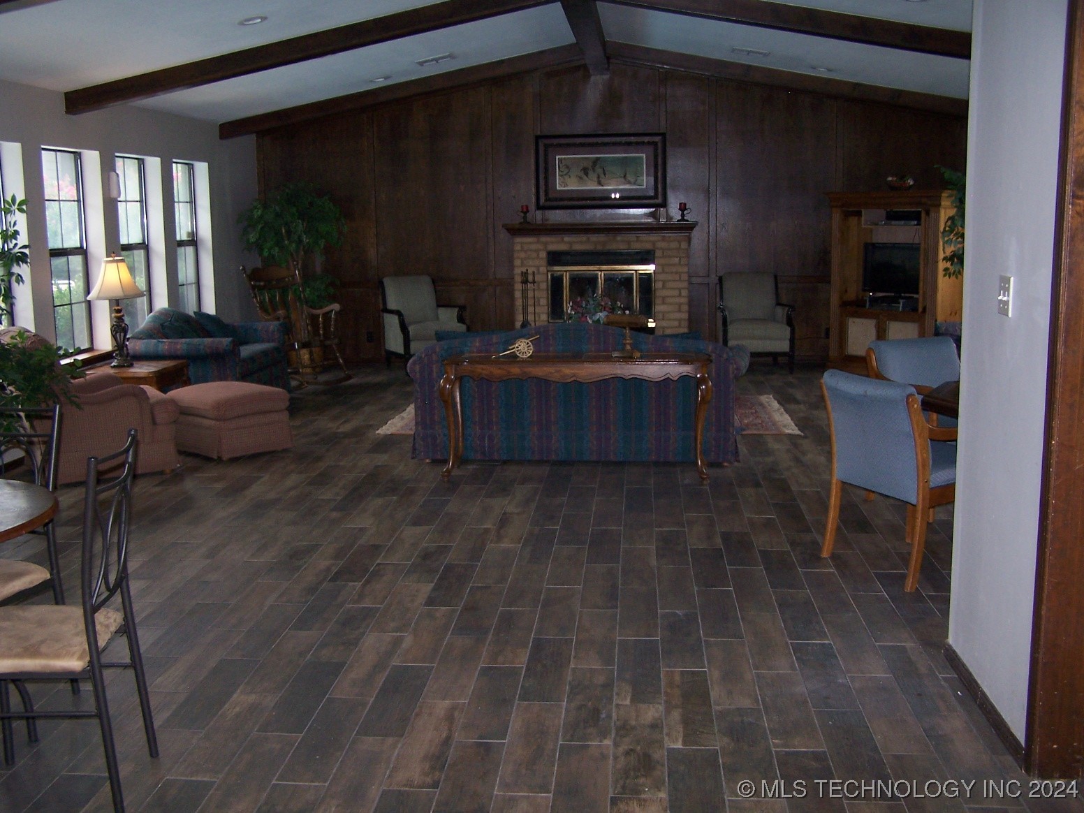 9023 S Delaware Avenue 605 Property Photo 18